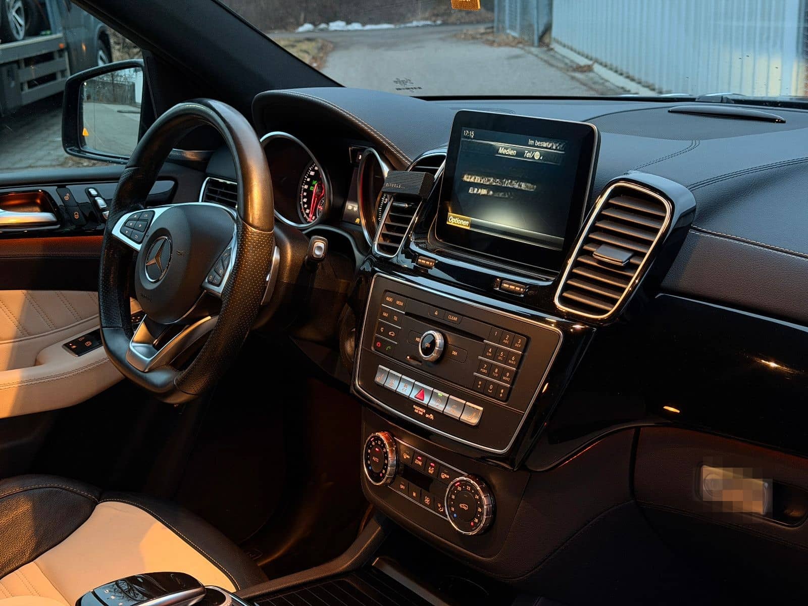 Mercedes-Benz GLE 43 AMG  4Matic 360 Kamera/ LED/ 98.000km foto 13