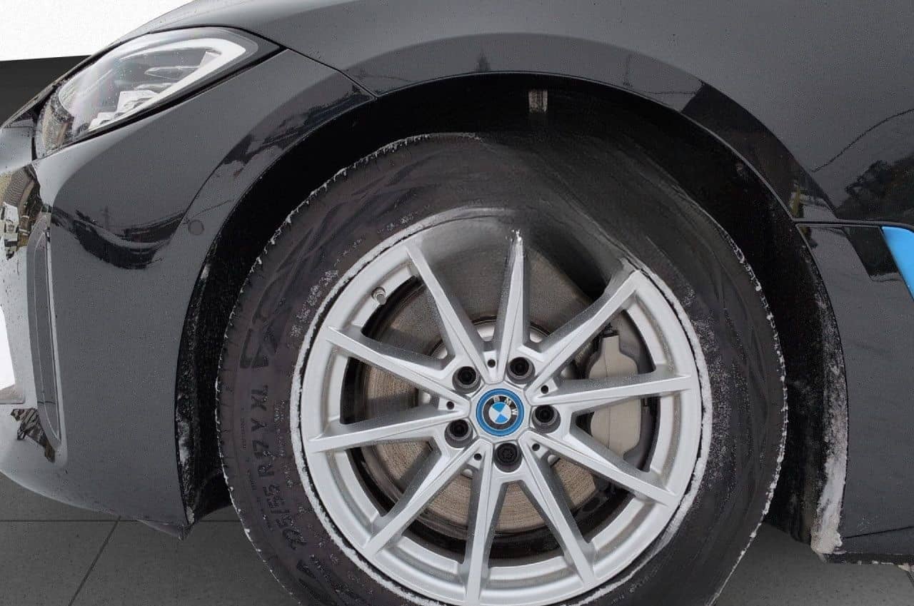 BMW i4 eD 35 Gran Coupe LiveCock+ Glasdach Sitzh Kam foto 18