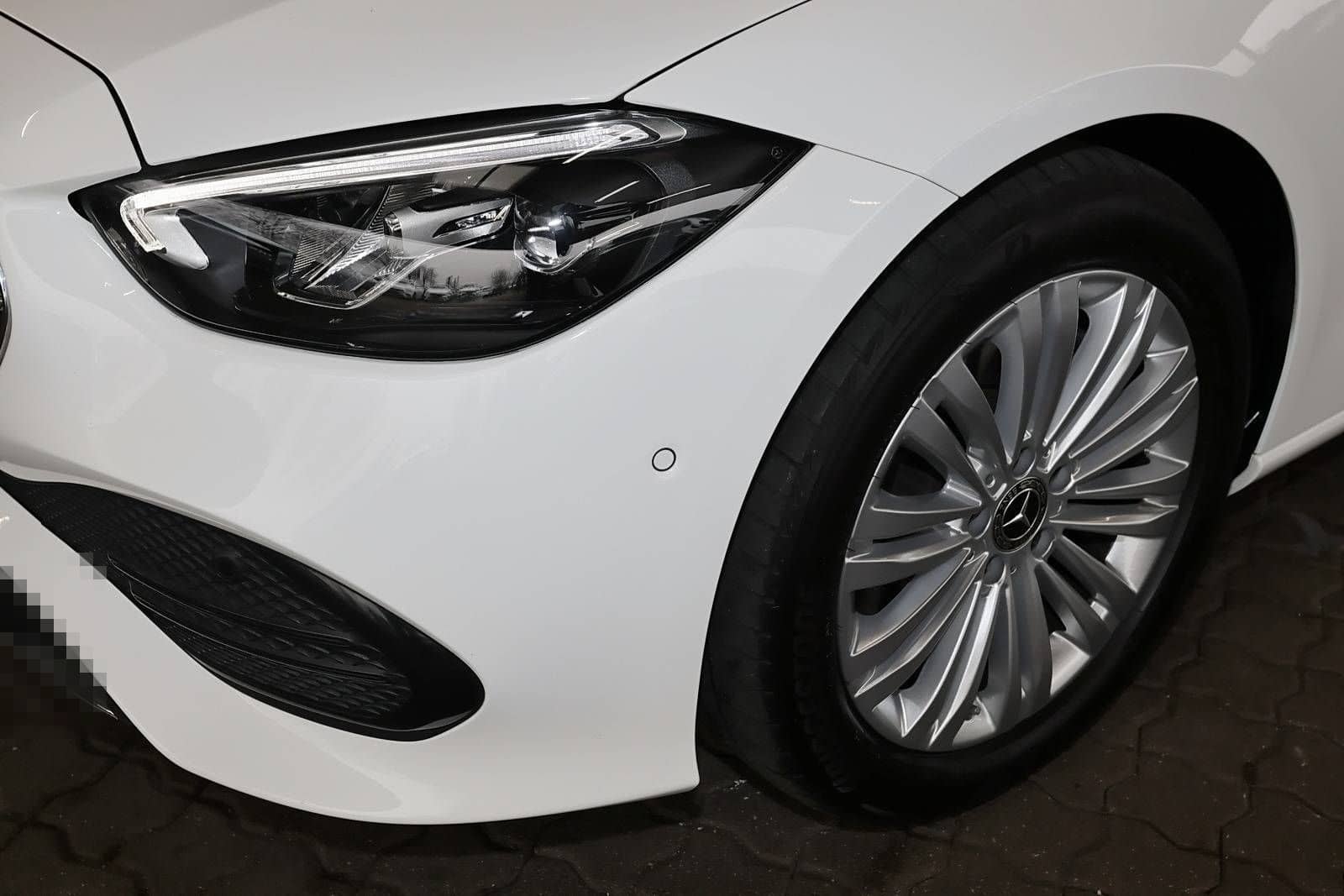 Mercedes-Benz C 220 d Edition Avantgarde DISTRONIC+MEMORY+360° foto 3