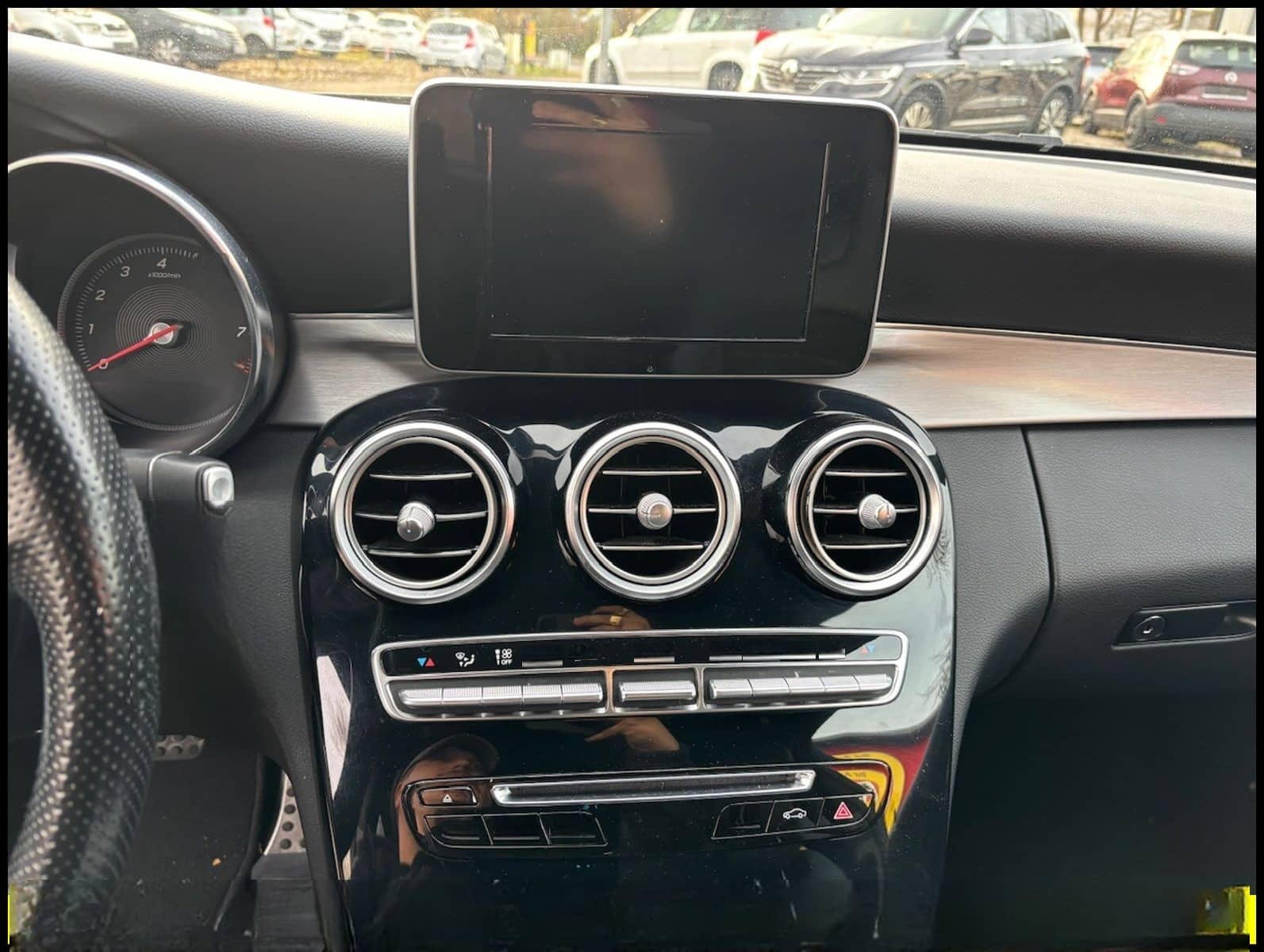 Mercedes-Benz C 180 Coupe SHZ*NAVI*Burmester*AMG foto 16