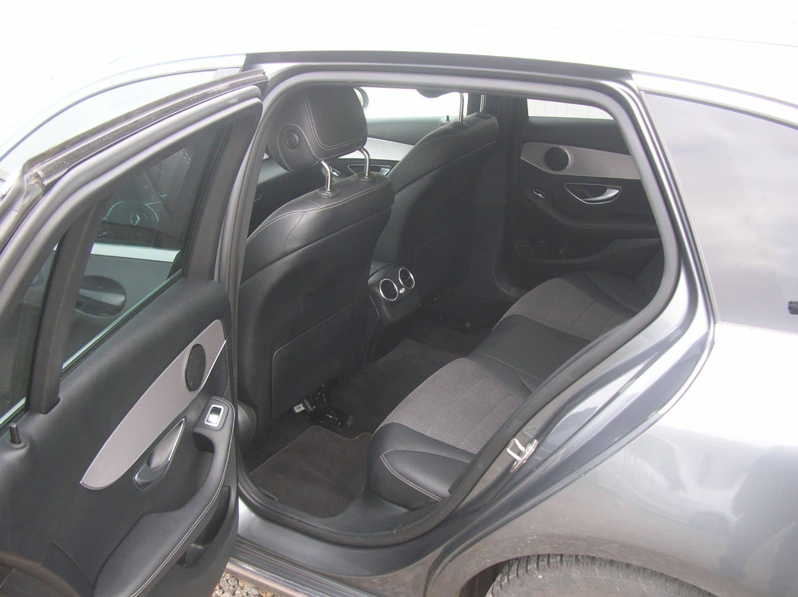 Mercedes-Benz C 180  T - Navi - Klima - PDC - Teilleder foto 7