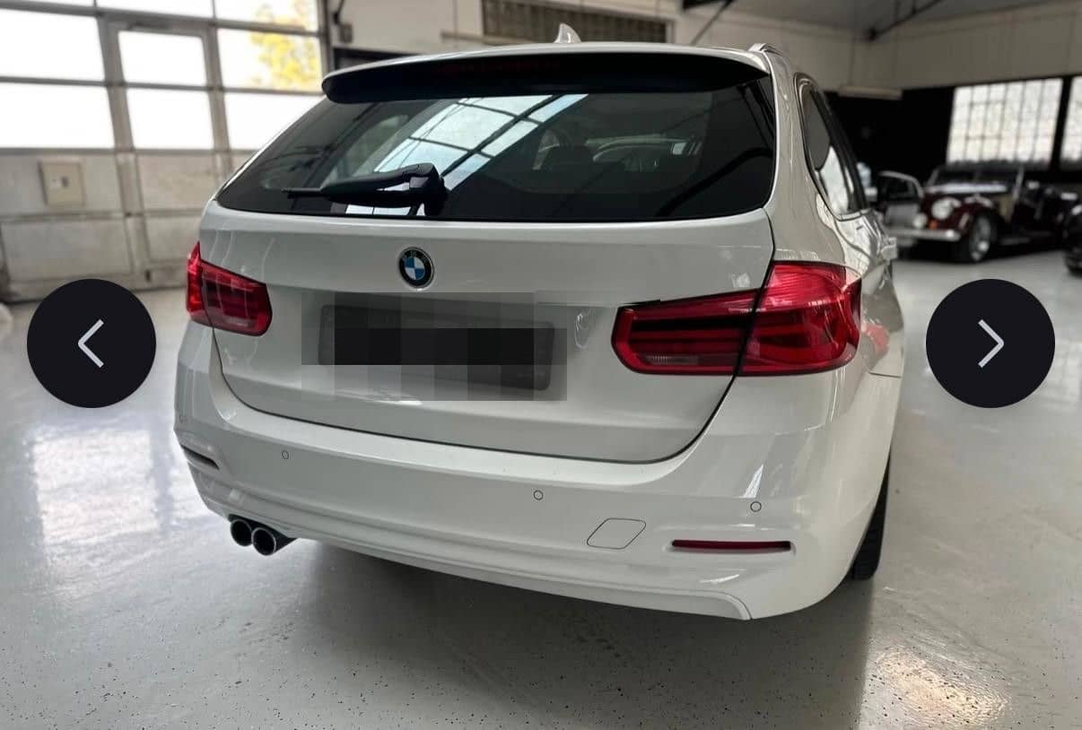 BMW 320 3 Touring 320 i Advantage foto 3