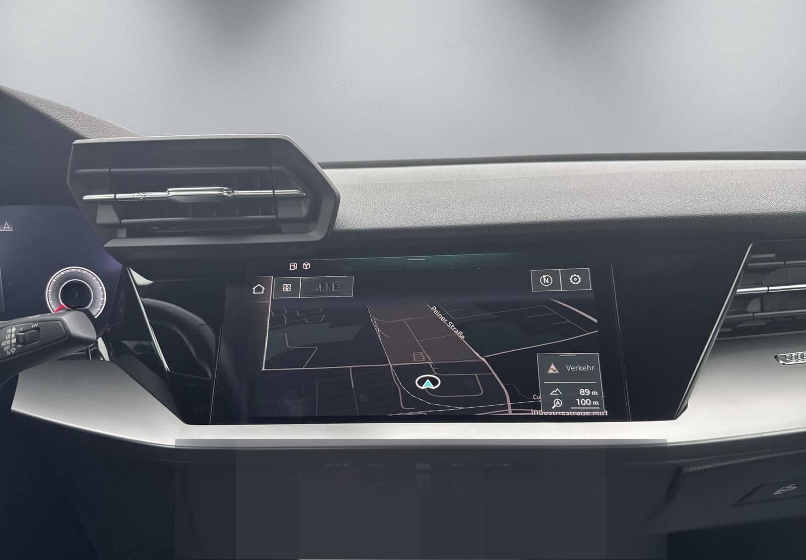 Audi A3 Lim 30 TFSI ADVANCED*NAVI*ViCo*KESSY*AHK*LED* foto 16