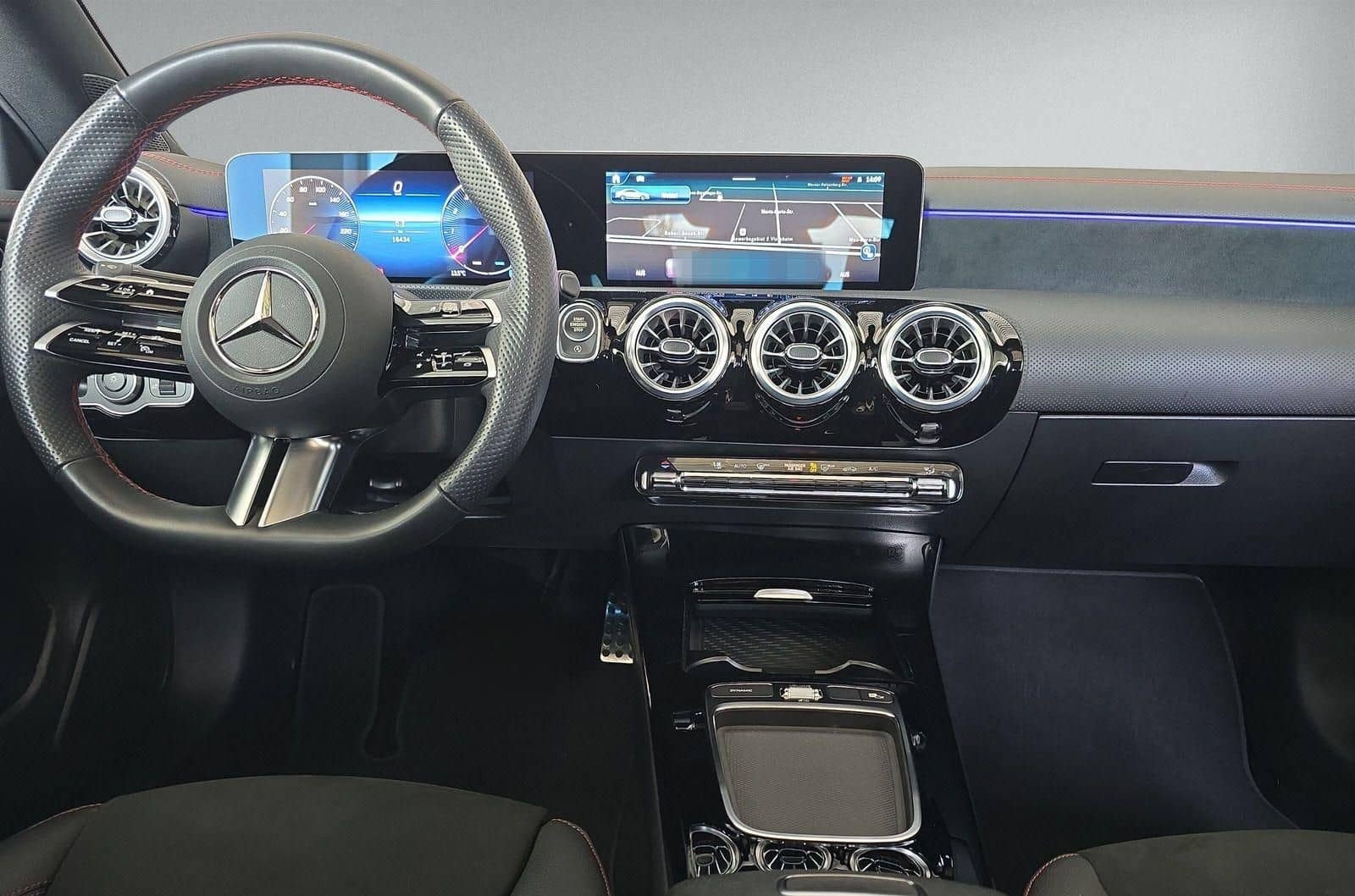 Mercedes-Benz CLA 200 AMG ENp 56000 Night Pano KGo Kam. Winter foto 13