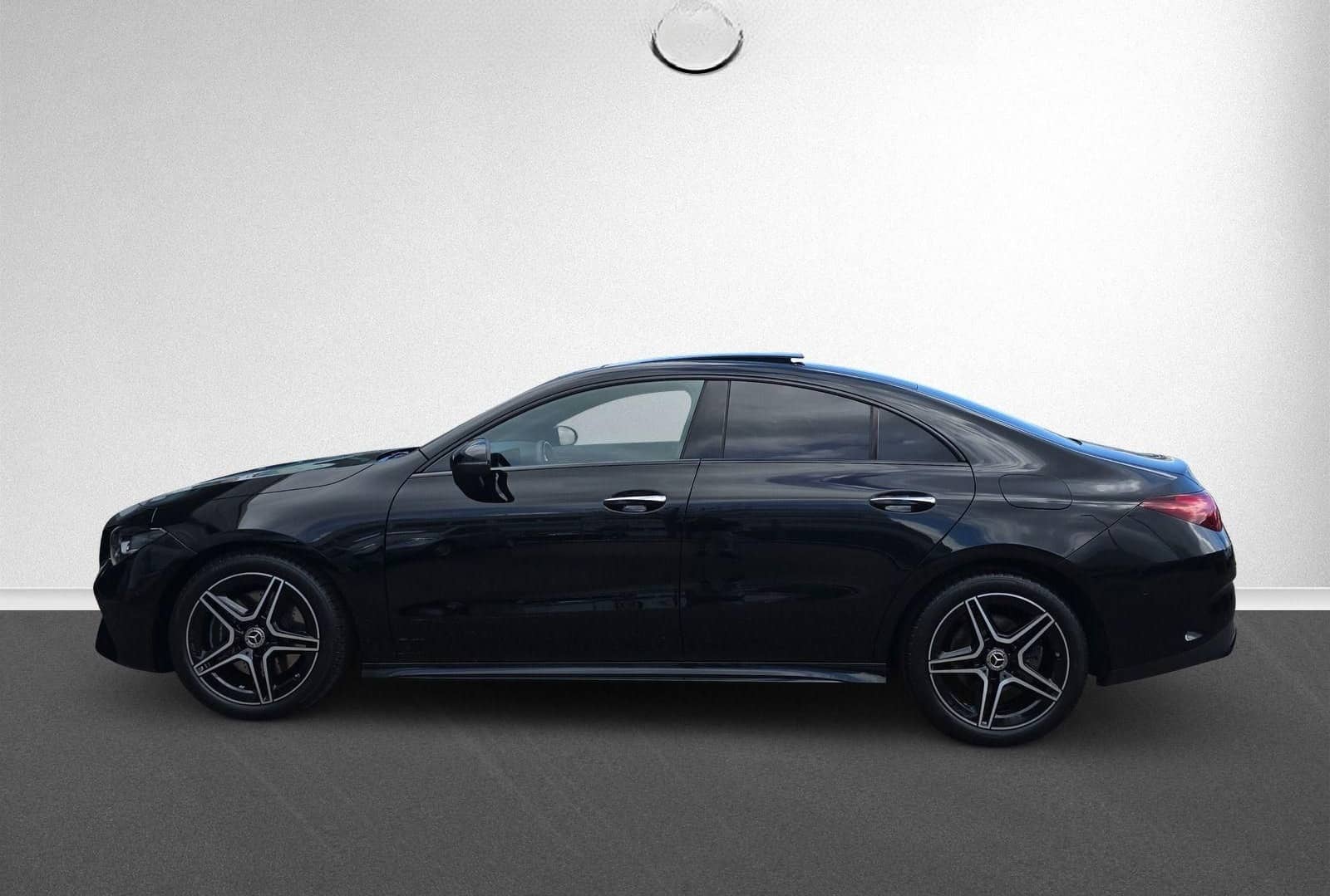 Mercedes-Benz CLA 200 AMG ENp 56000 Night Pano KGo Kam. Winter foto 5