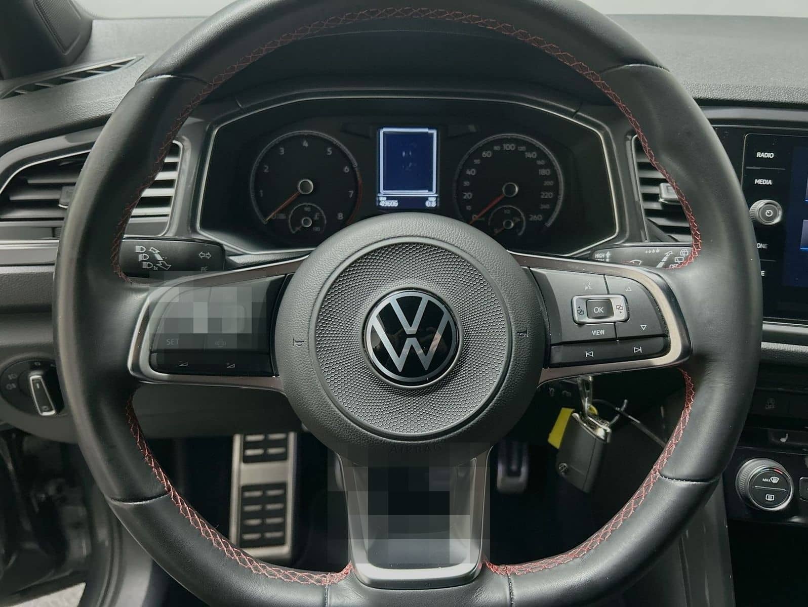 Volkswagen T-Roc 1.5 TSI Sport foto 9