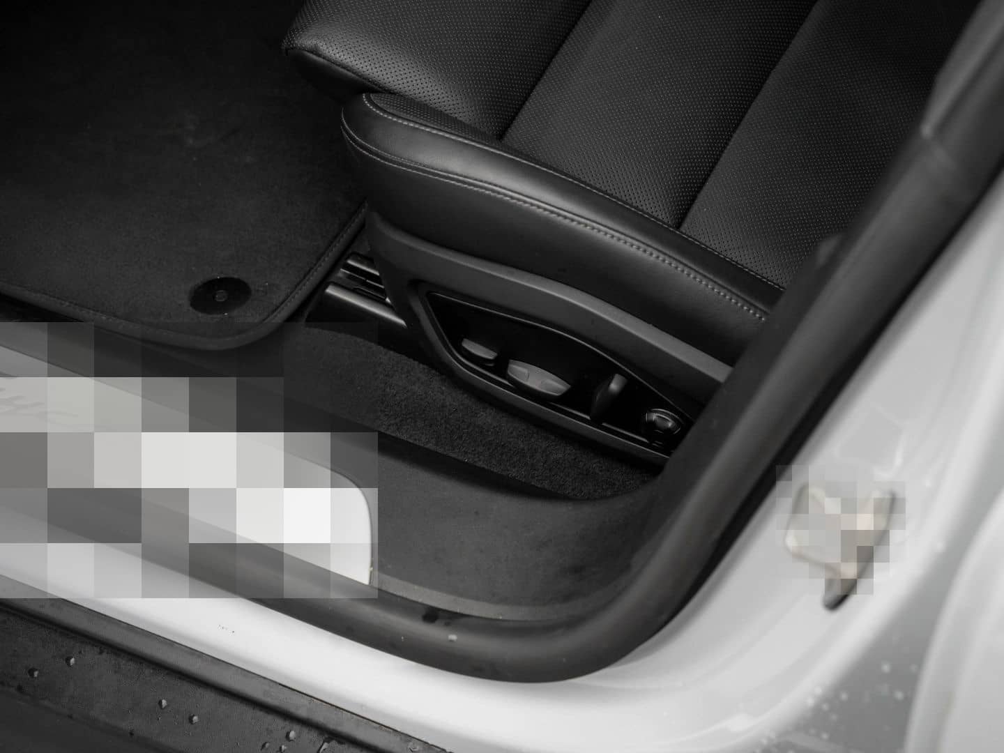 Porsche Taycan SportDesign Paket 14 Wege Sport Chrono Pa foto 21