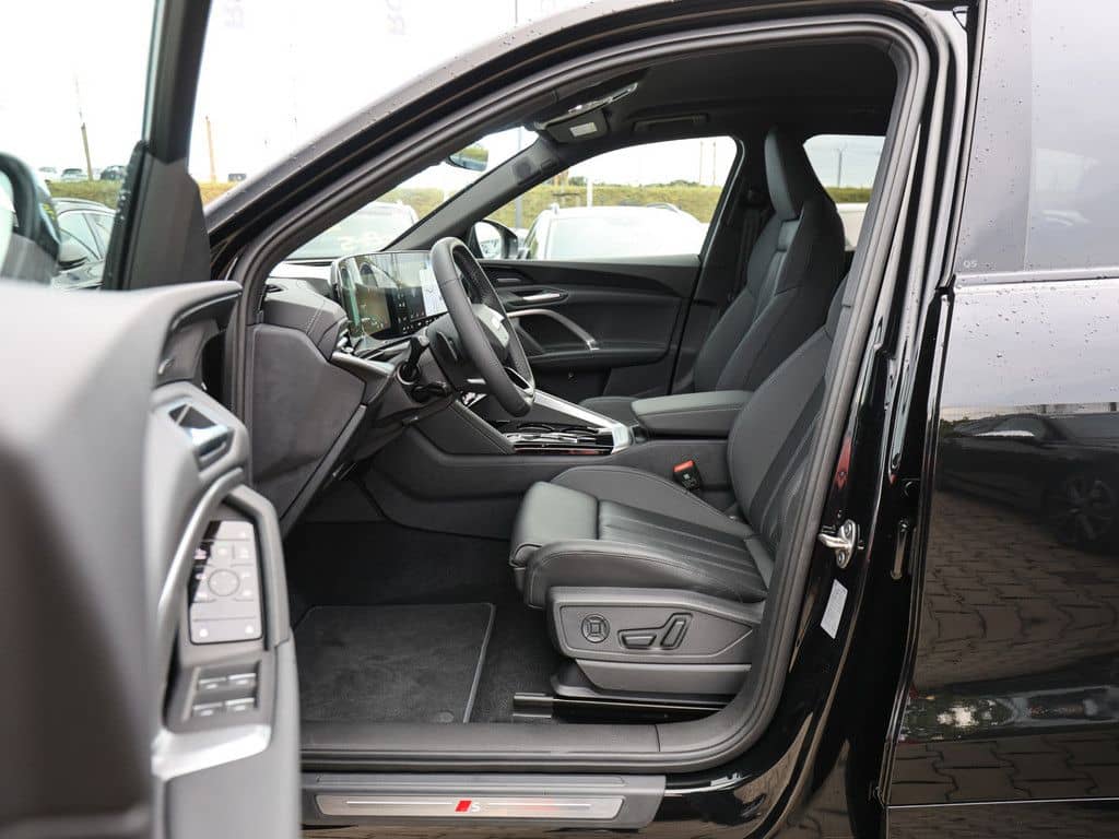 Audi Q5 SUV e-hybrid quattro 220 kW S tronic AHK ACC foto 11