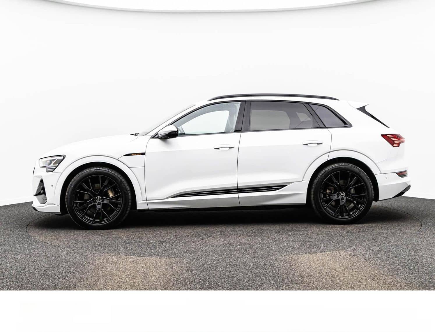 Audi E-TRON 55 2x S LINE BLACK 21Z./ACC/DAB/SIDE/360° foto 12