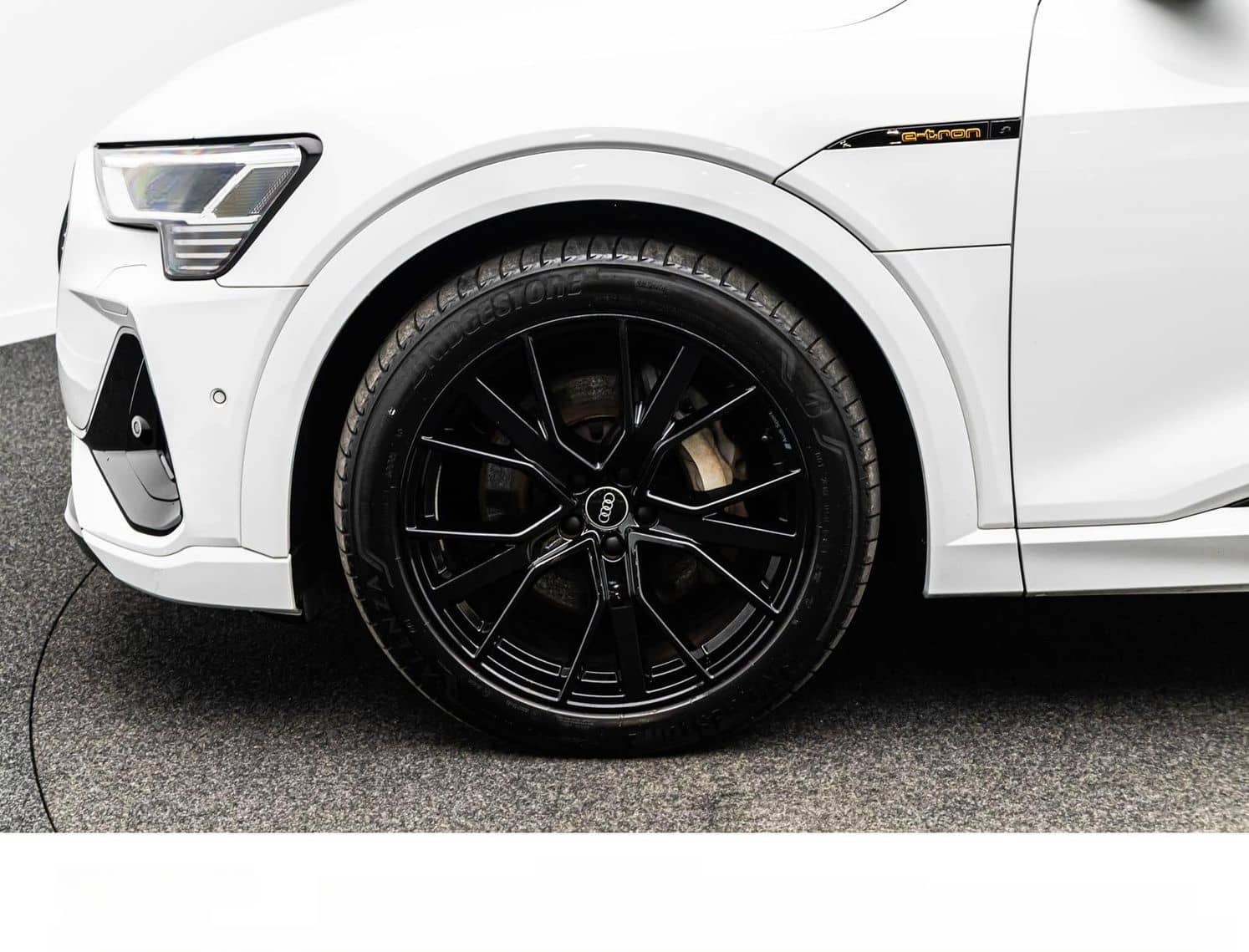 Audi E-TRON 55 2x S LINE BLACK 21Z./ACC/DAB/SIDE/360° foto 13