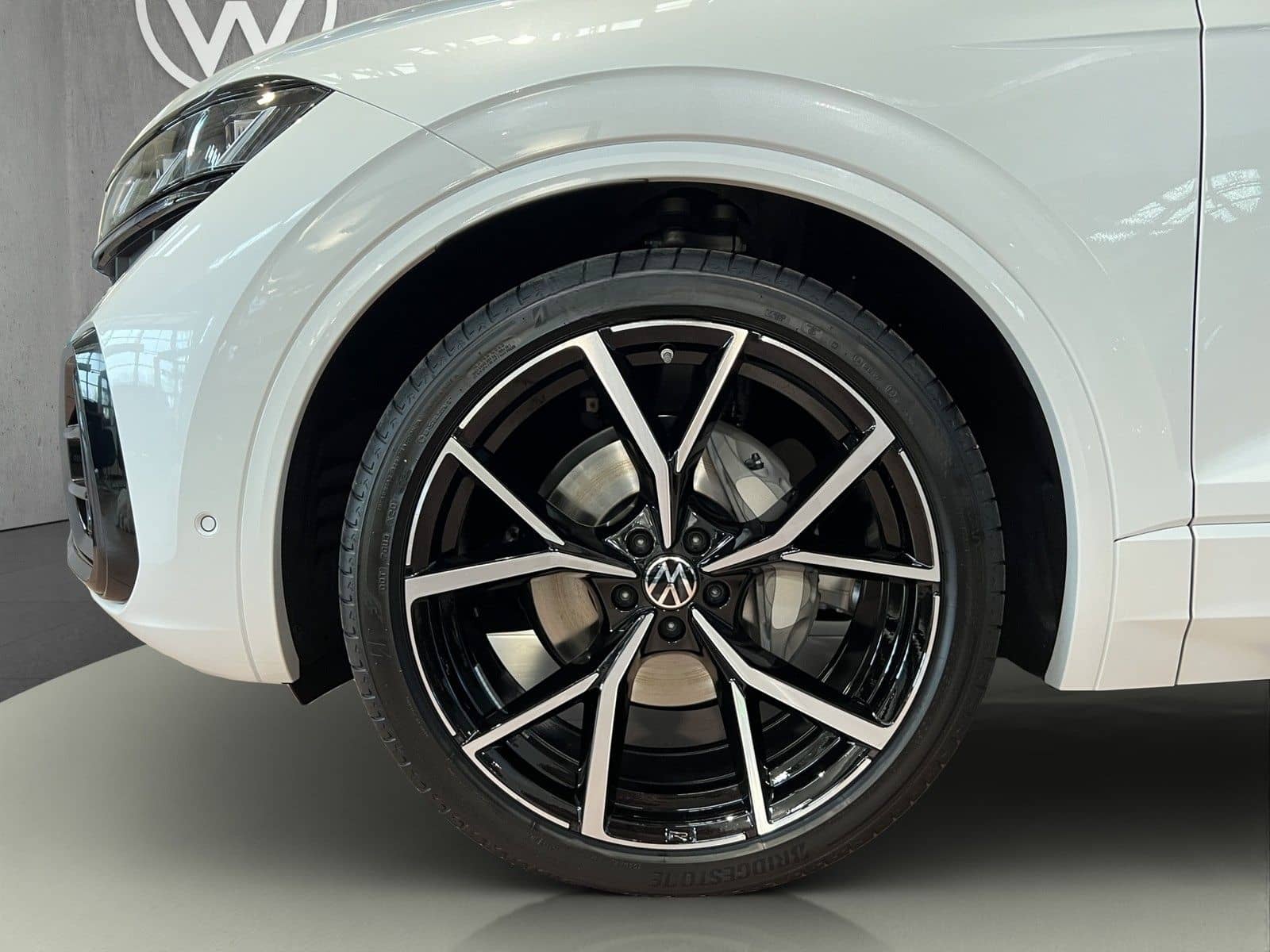 Volkswagen Touareg V6 3.0 TDI 210 kW 4Motion R-Line foto 22