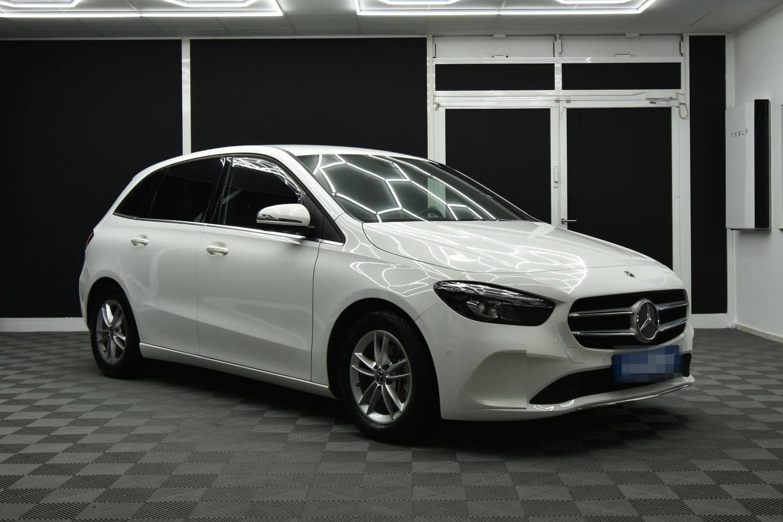 Mercedes-Benz B 200 NAVI SHZ RFK LED TEMP 72t km foto 1