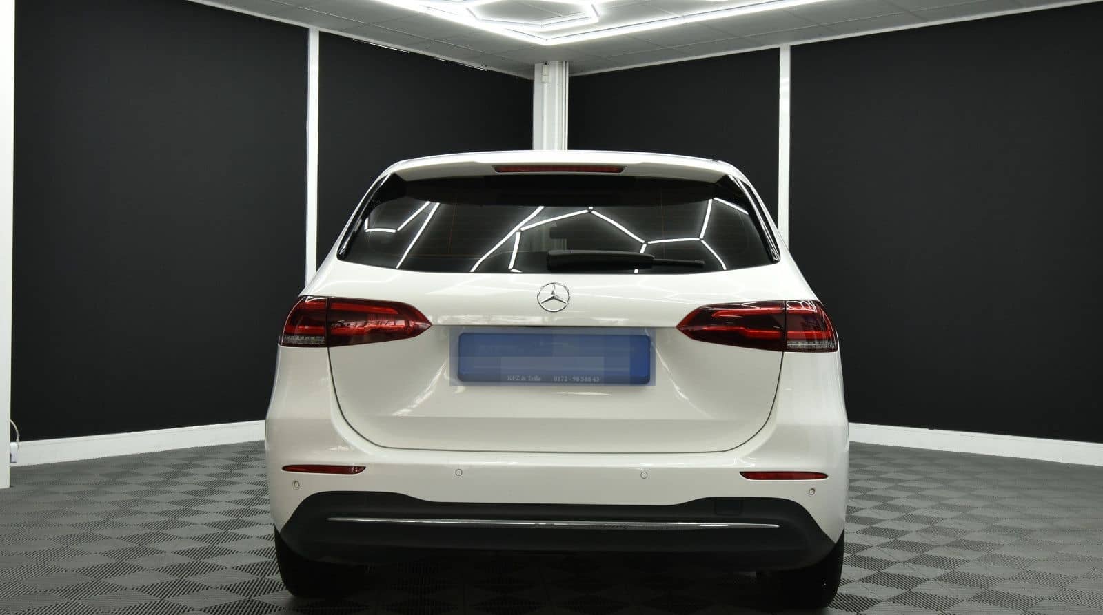 Mercedes-Benz B 200 NAVI SHZ RFK LED TEMP 72t km foto 7