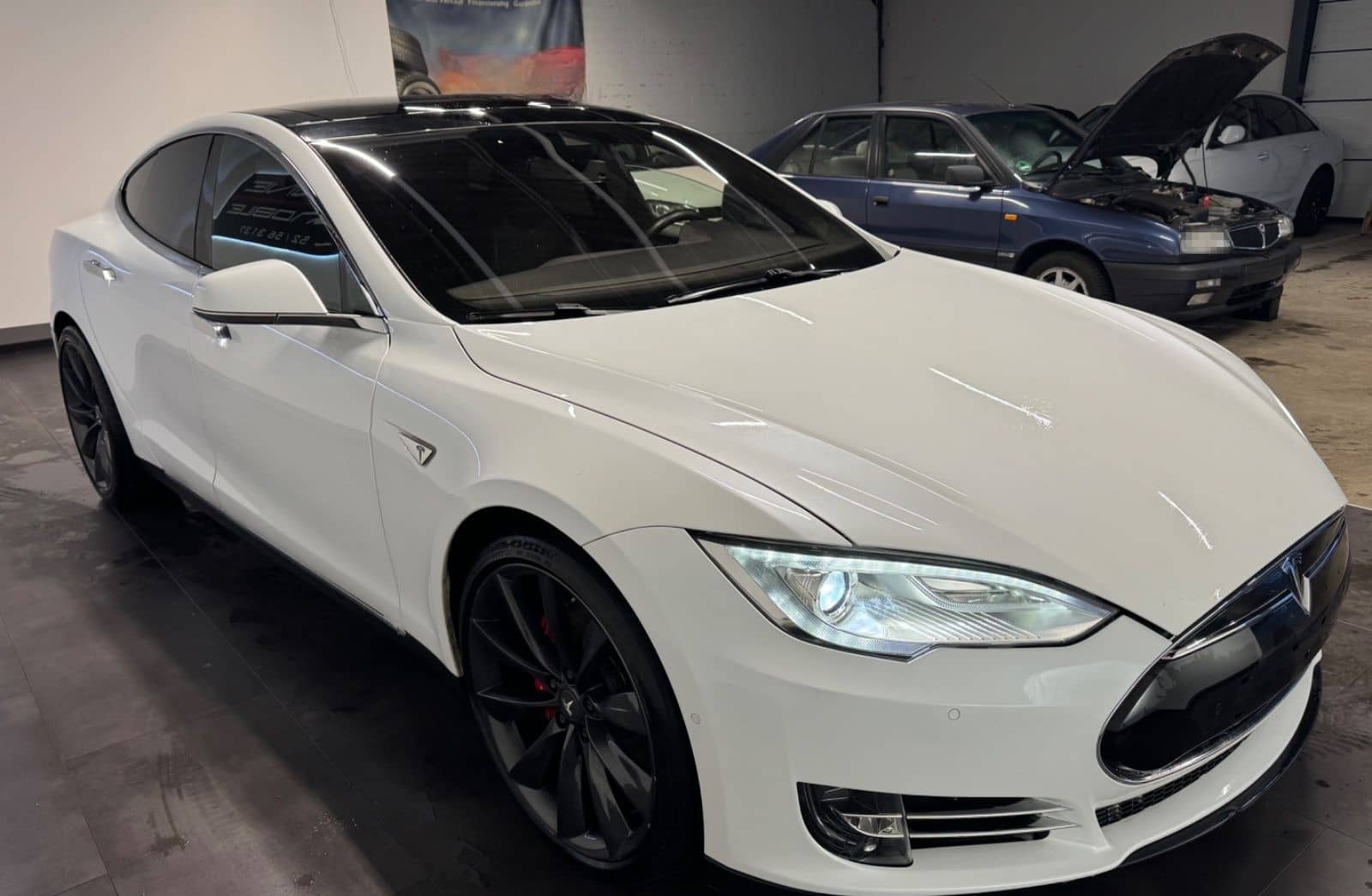 Tesla Model S P85D**Free-Charger** foto 2