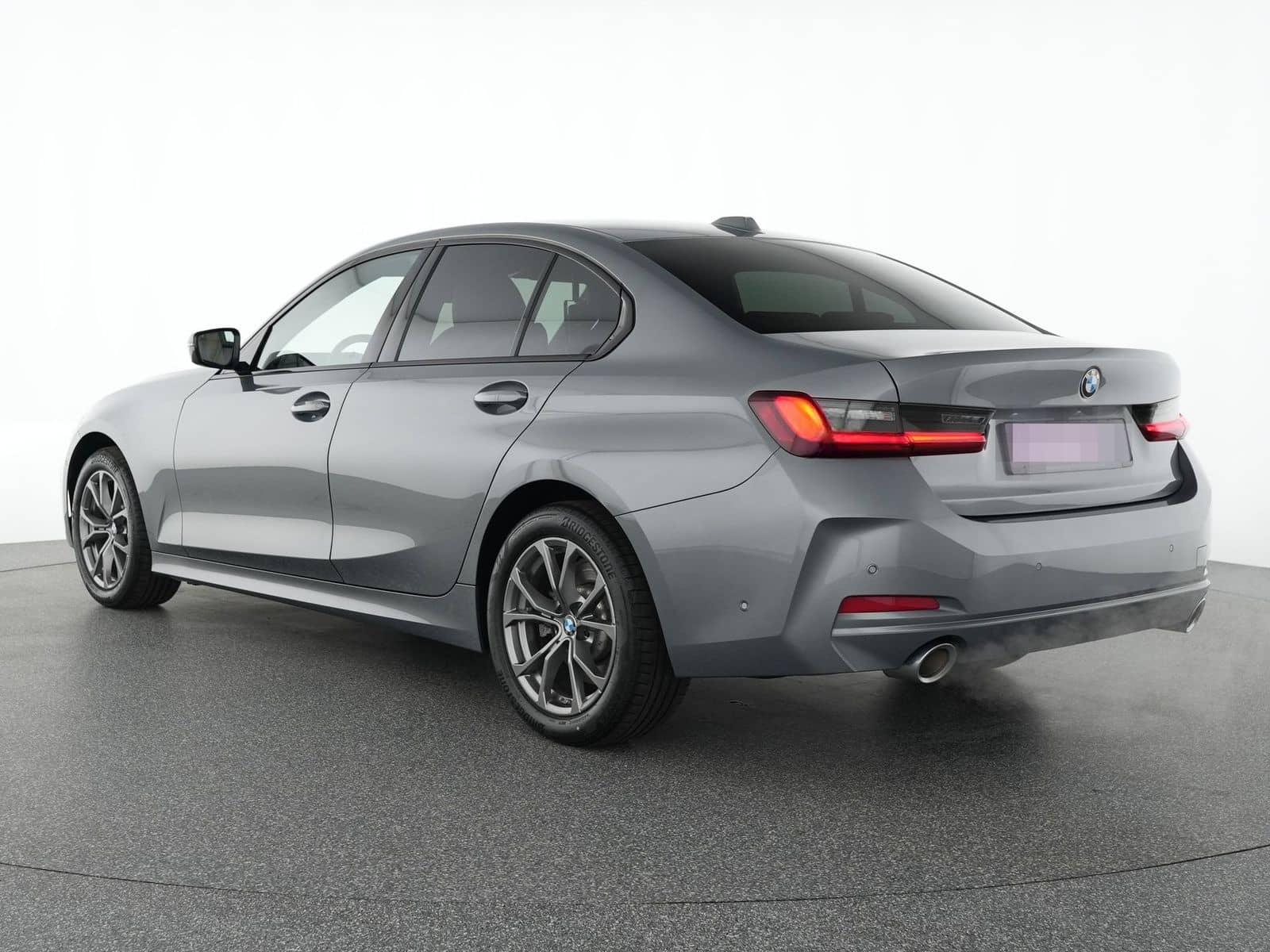 BMW 330i xDrive Schiebedach|Harman-Kardon|Navi|Kamer foto 9