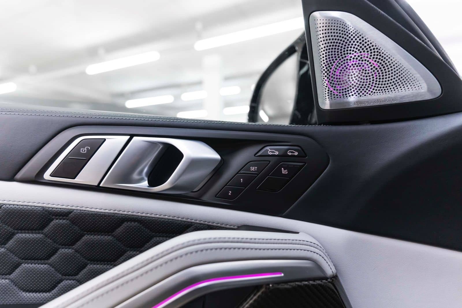 BMW X6 M Competition B&W SKY LOUNGE 360° M+S foto 17