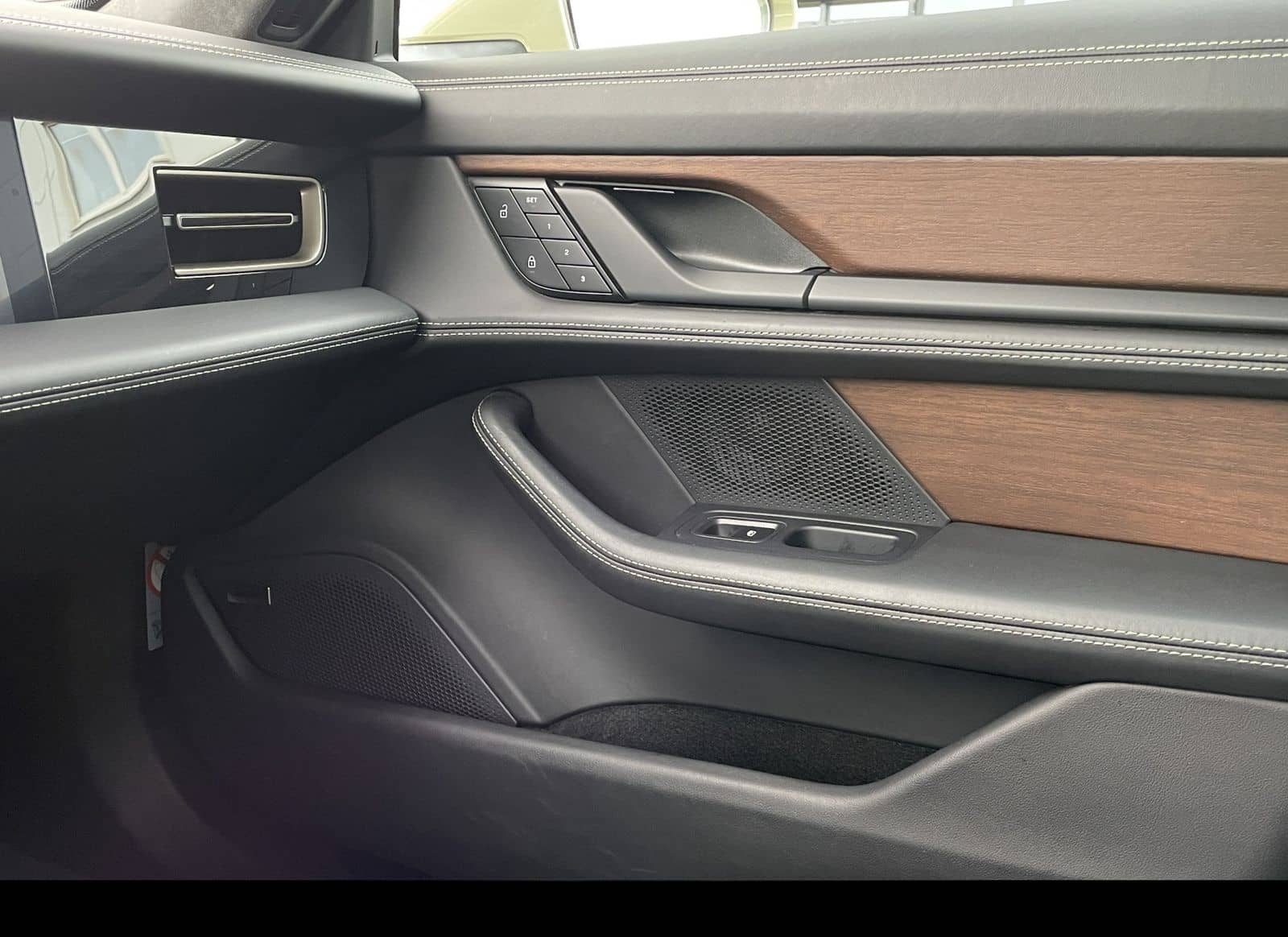 Porsche Taycan GTS foto 18