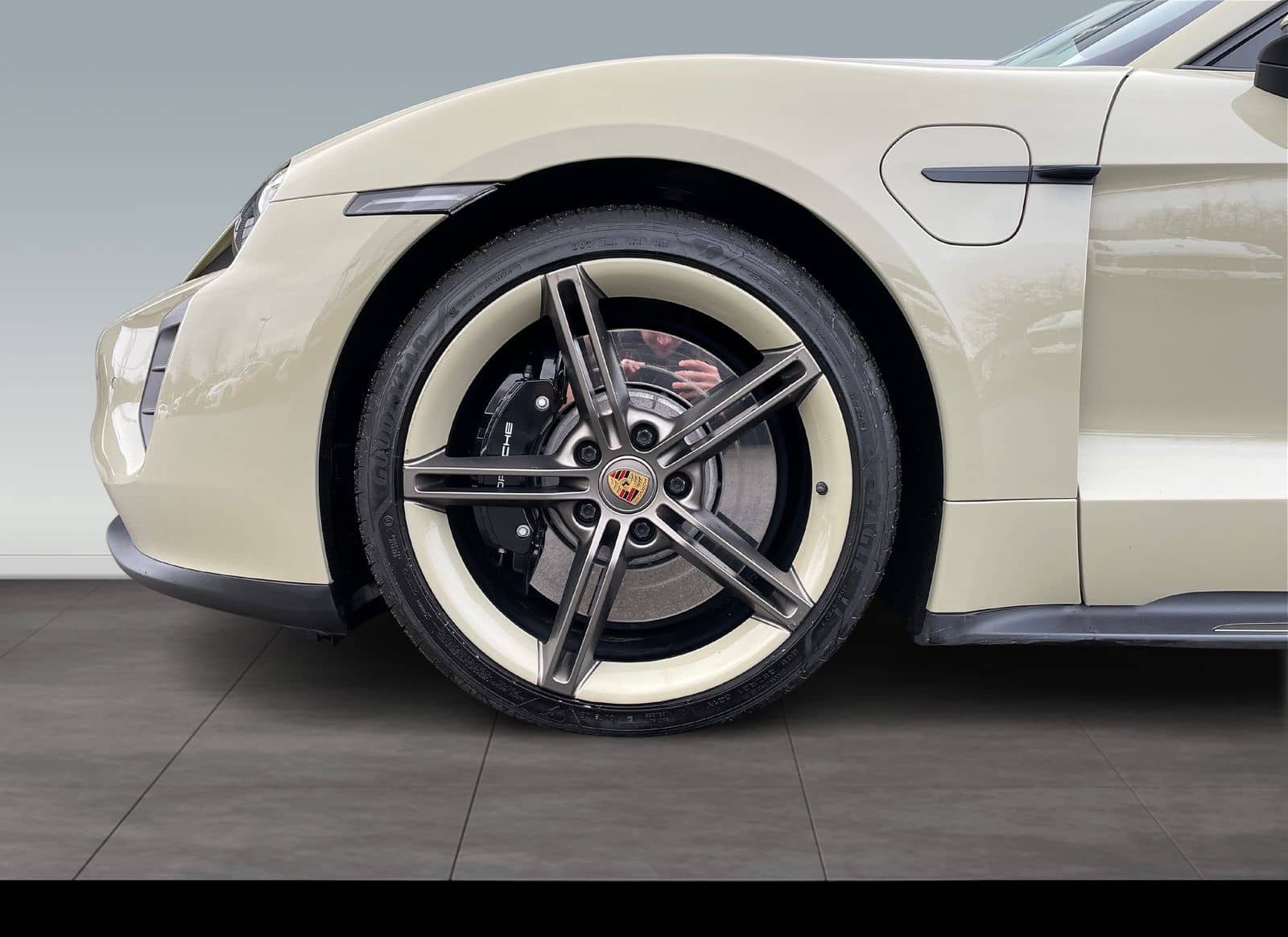 Porsche Taycan GTS foto 9