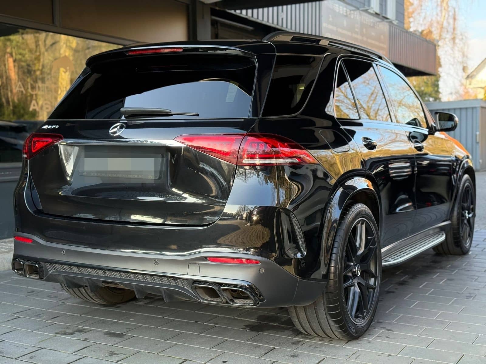 Mercedes-Benz GLE 63 S AMG 4M PANO/HUD/AHK/STHZ/NIGHT P./BURME foto 11