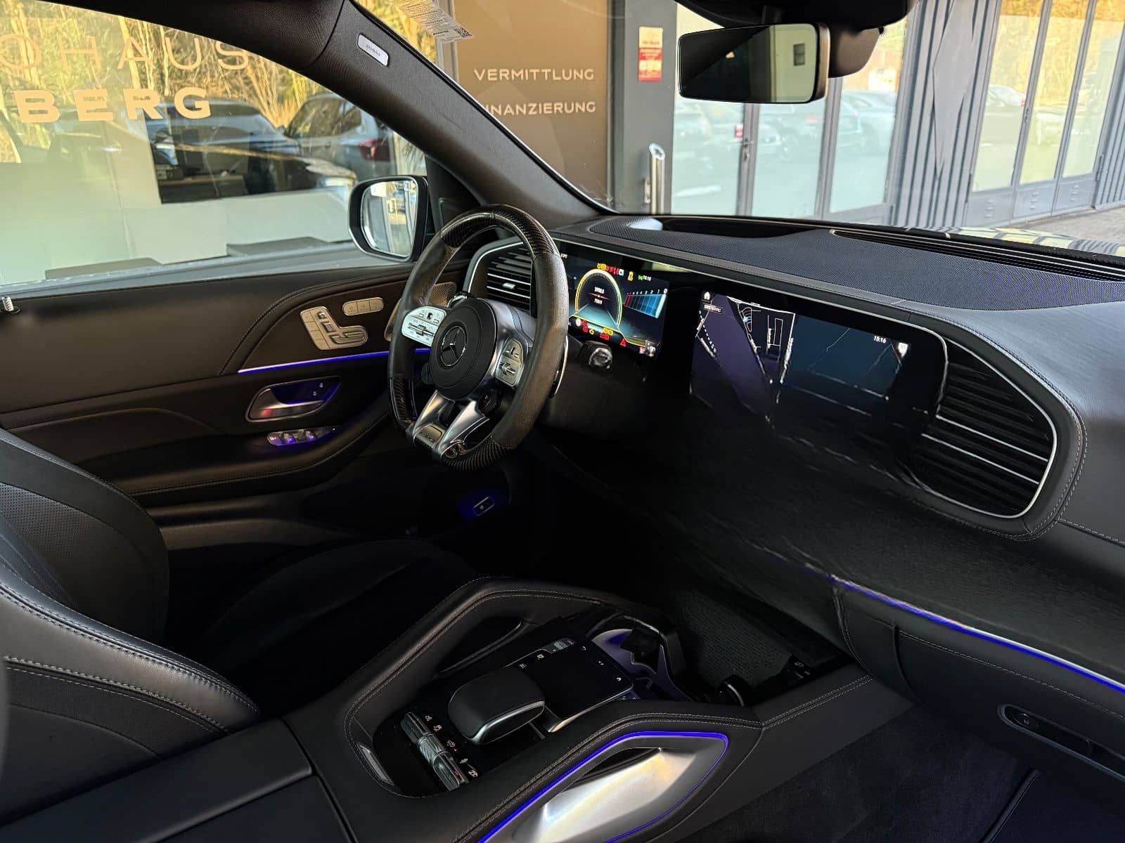 Mercedes-Benz GLE 63 S AMG 4M PANO/HUD/AHK/STHZ/NIGHT P./BURME foto 10