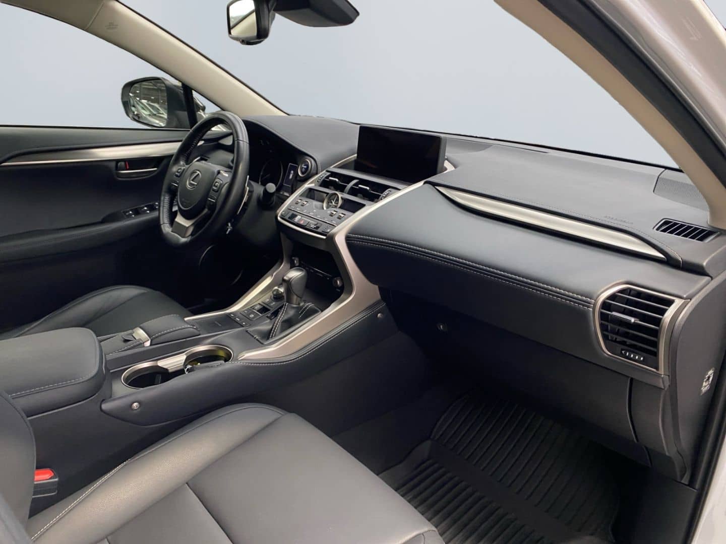 Lexus NX 300h Style Edition *Bi-LED*CAM*SHZ*PDC*CarPla foto 21