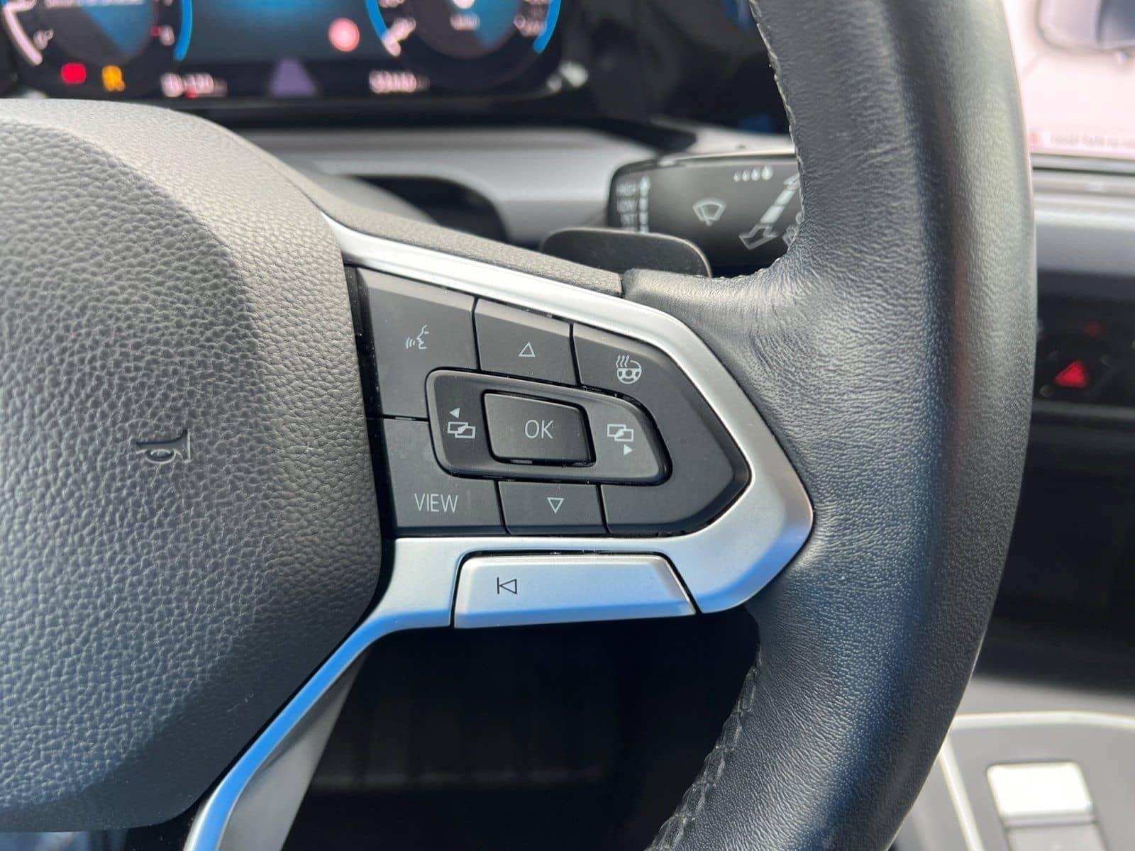 Volkswagen Golf VIII Life 81kw eTSI *HUD*Dig. Cockpit*NAVI* foto 19