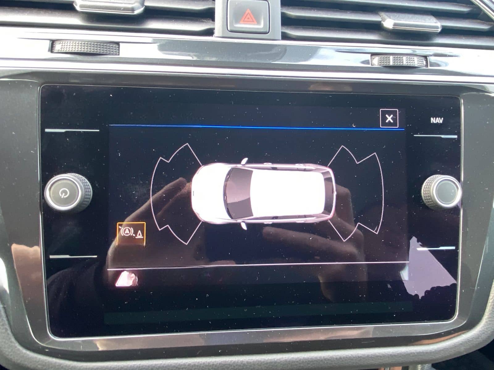 Volkswagen Tiguan 1.5 TSI AHK NAVI PDC LED SHZ KLIMA 17" foto 20