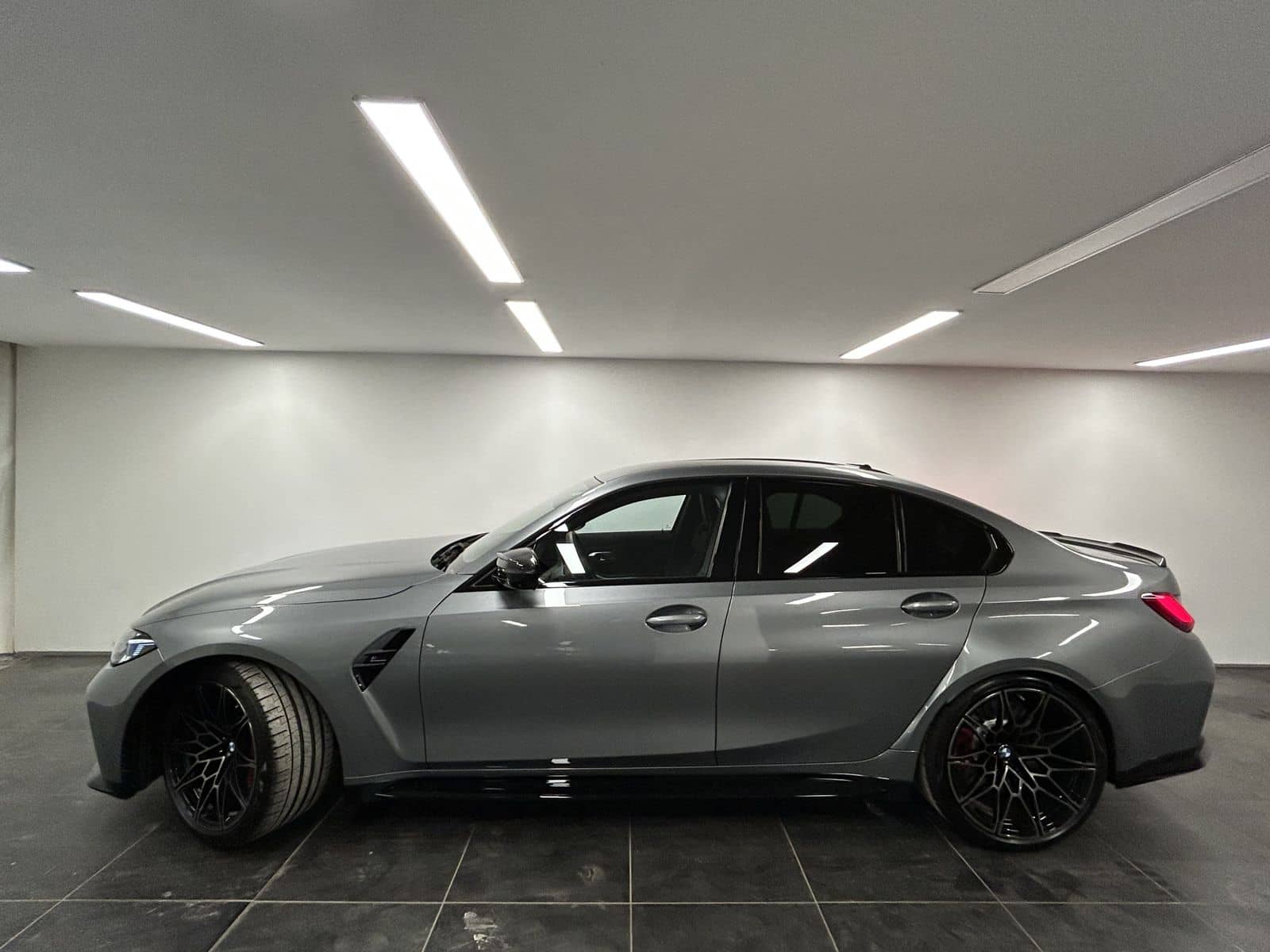 BMW M3 Competition M xDrive Limousine M Carbon Schal foto 2