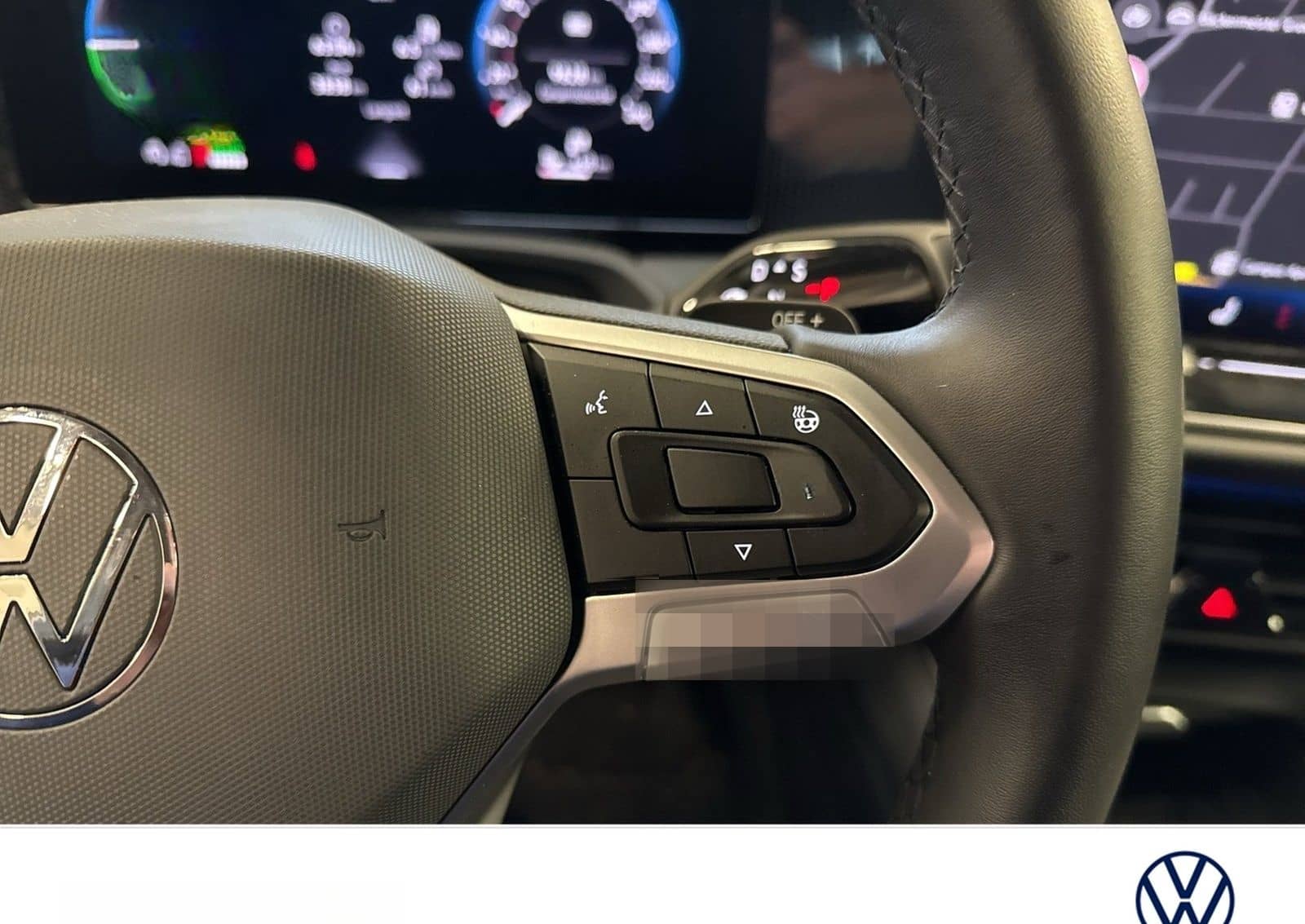 Volkswagen Passat Variant 1.5 HYBRID BUSINESS AHK CAM ACC foto 18