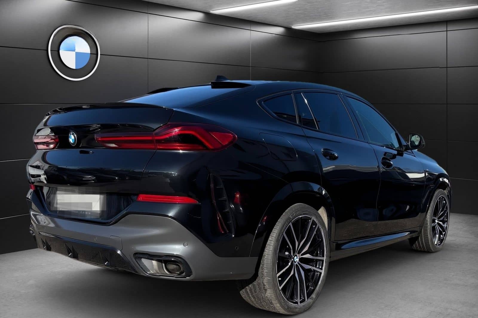 BMW X6 xDrive40d M Sport Pano Sky Da Prof Luftfederu foto 5
