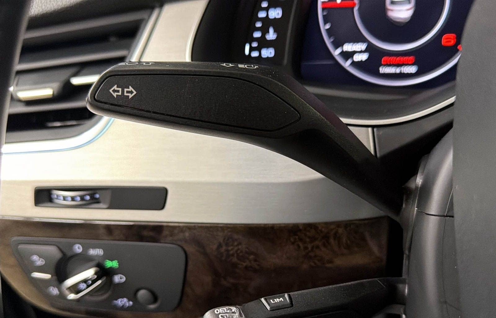 Audi Q7 3.0 TDI quattro/3X S-line/LED-Sch/Pano/7Sitz foto 25