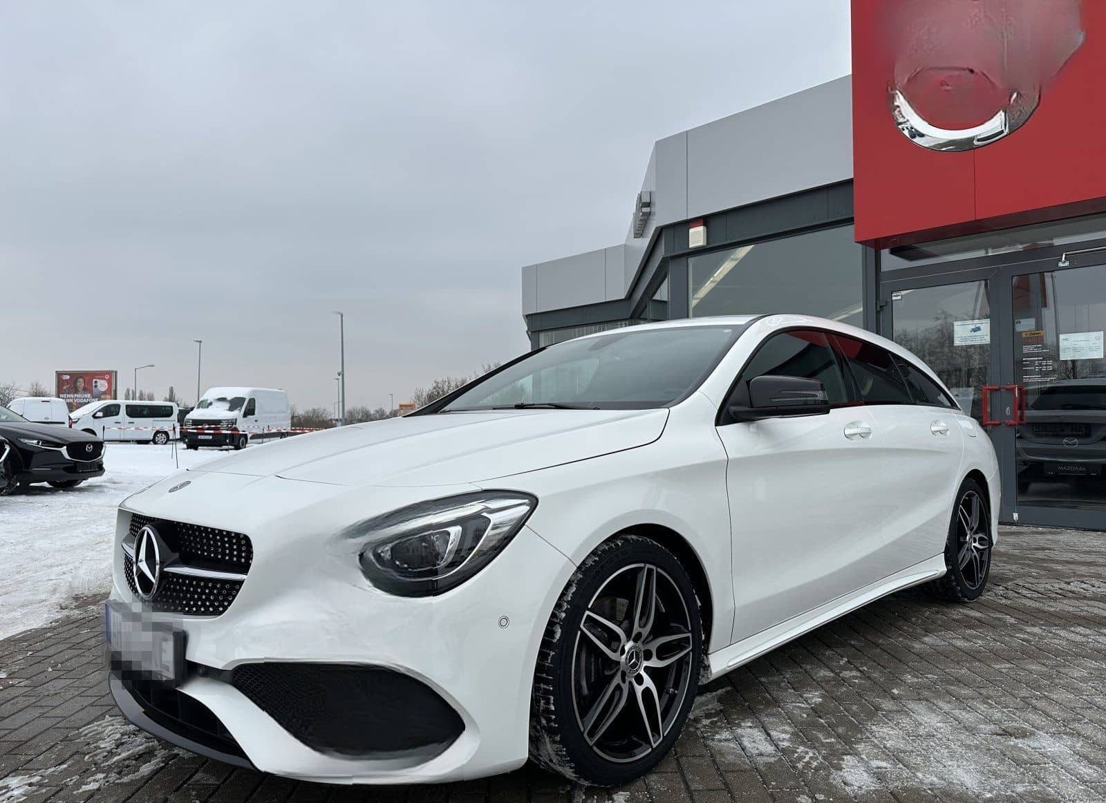 Mercedes-Benz CLA 200 SB AMG LINE/NIGHT/KAMERA/AHK foto 3