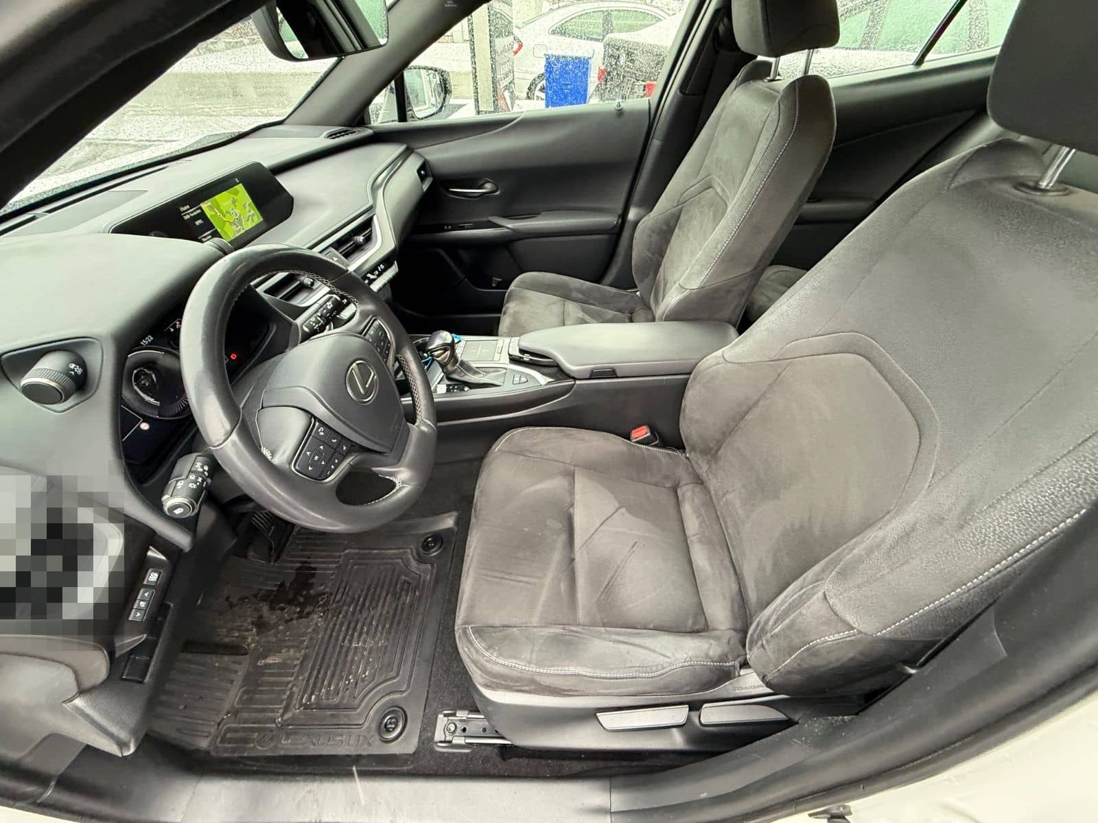 Lexus UX 250 h Alcantara LED foto 9