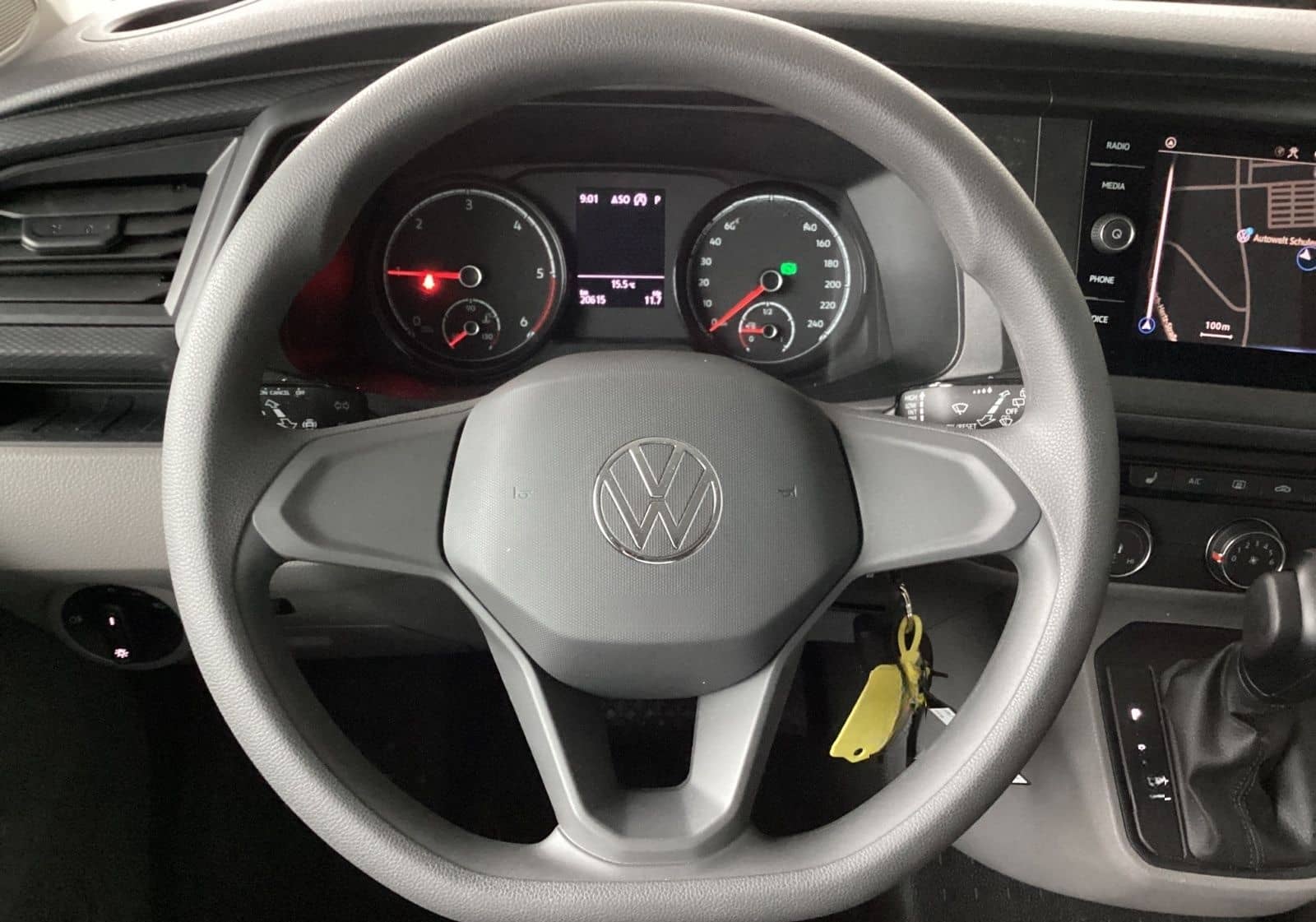 Volkswagen T6.1 Transporter Kombi 2,0 TDI DSG 9-Sitzer foto 12