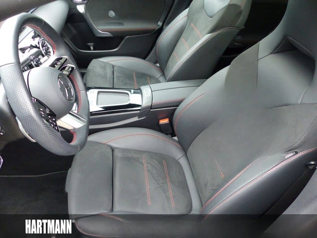 Mercedes-Benz CLA 200 Coupé AMG PLUS+NIGHT+PANO+TOTWI+MEMORY P foto 4