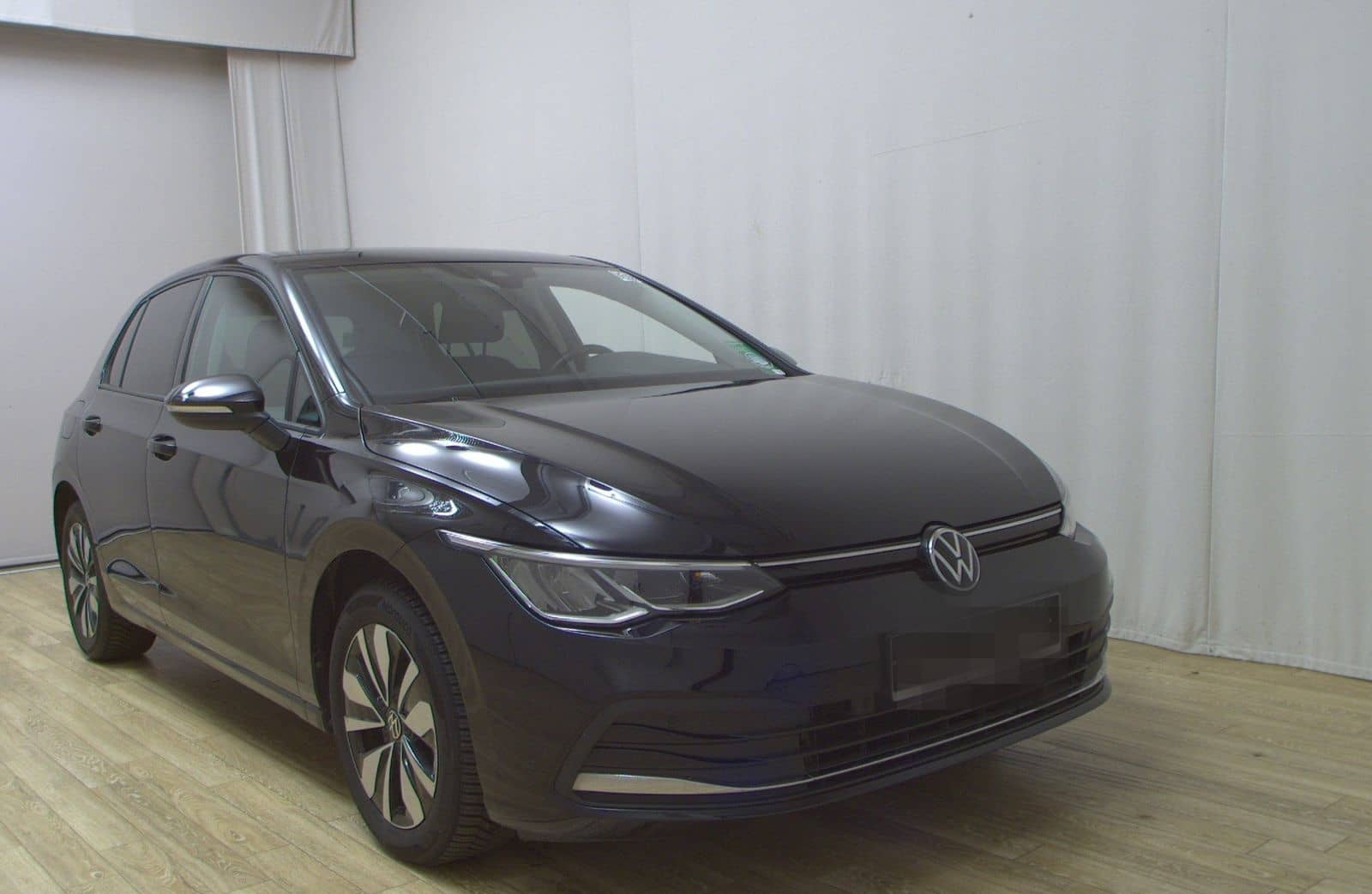 Volkswagen Golf-8 2.0 TDI Move Navi LED RfK AHK ACC PDC Shz foto 3