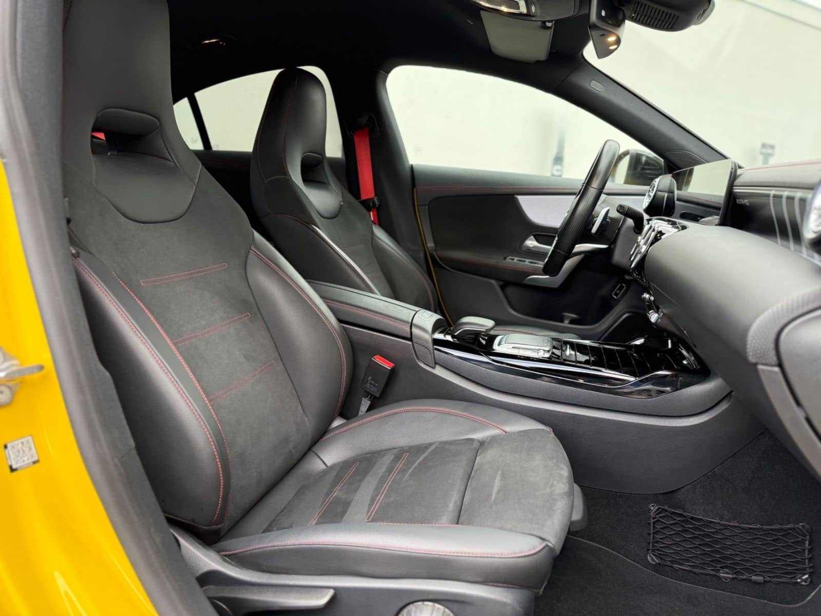 Mercedes-Benz CLA 35 AMG 4M KAMERA AMG DYNAMIC MBUX ACC foto 11