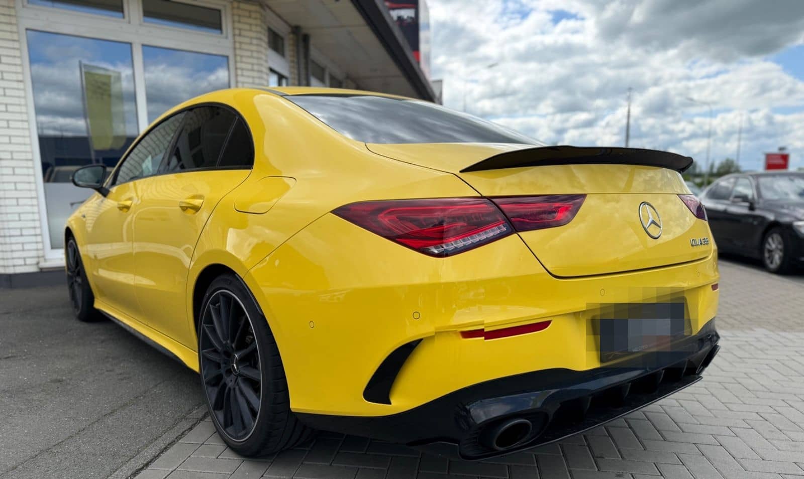 Mercedes-Benz CLA 35 AMG 4M KAMERA AMG DYNAMIC MBUX ACC foto 3