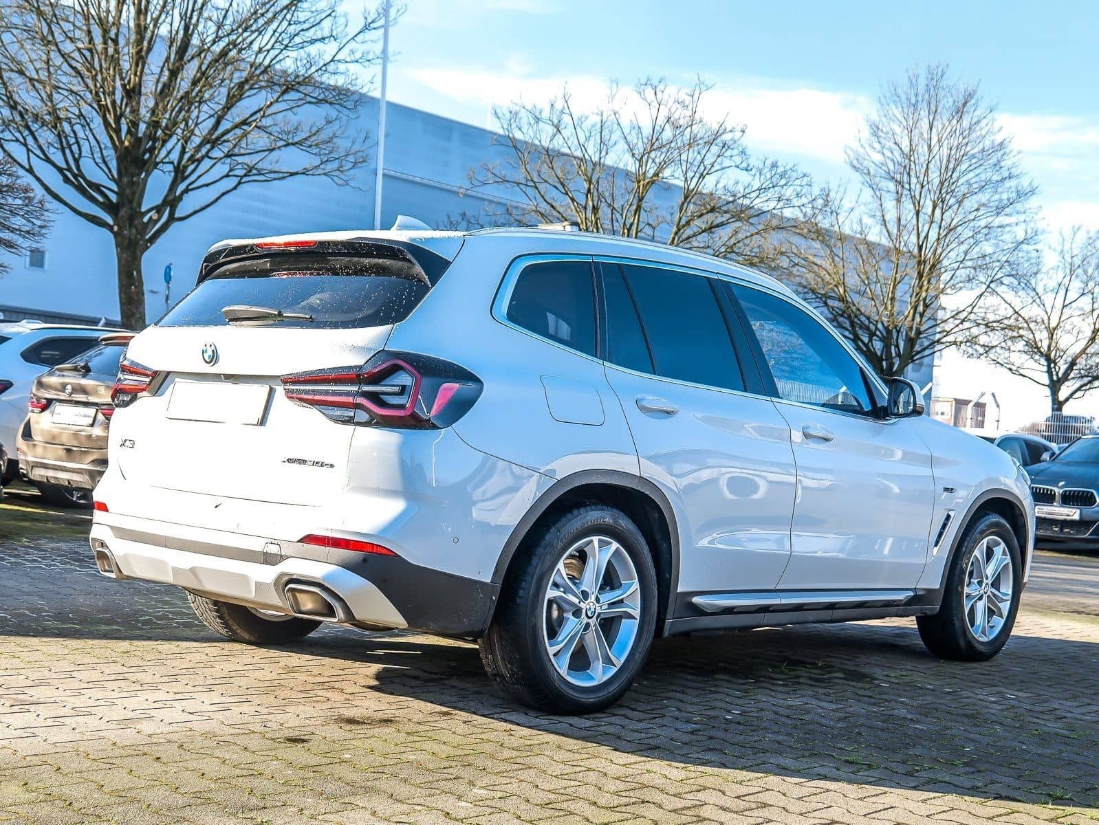 BMW X3 xDrive30e HuD+Laser+Hifi+Sportsitze+KZG+RFK+S foto 2