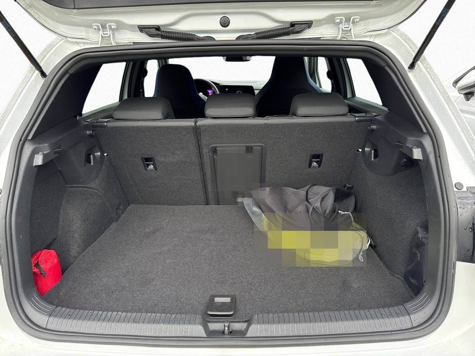 Volkswagen Golf VIII GTE 1.4 TSI eHybrid nAVI LED SHZ foto 15