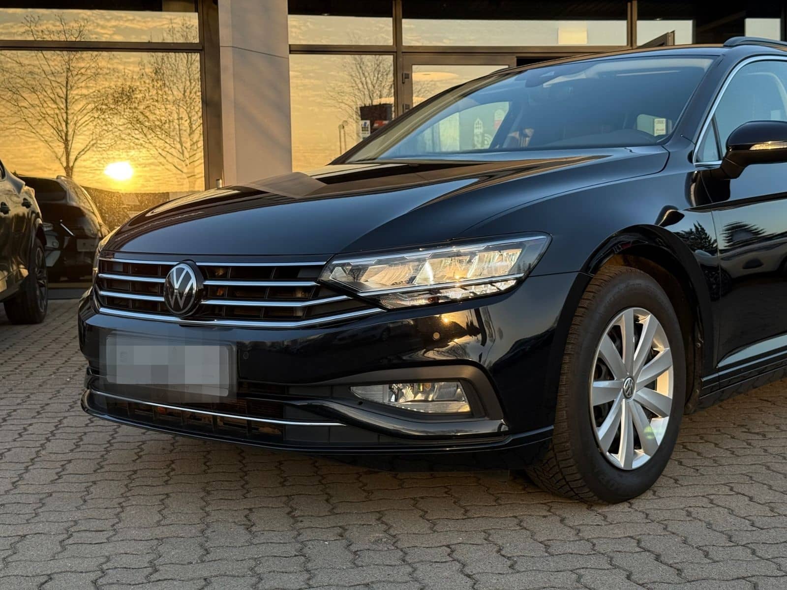 Volkswagen Passat Variant Business 2.0 TDI DSG LED NAVI AHK foto 5