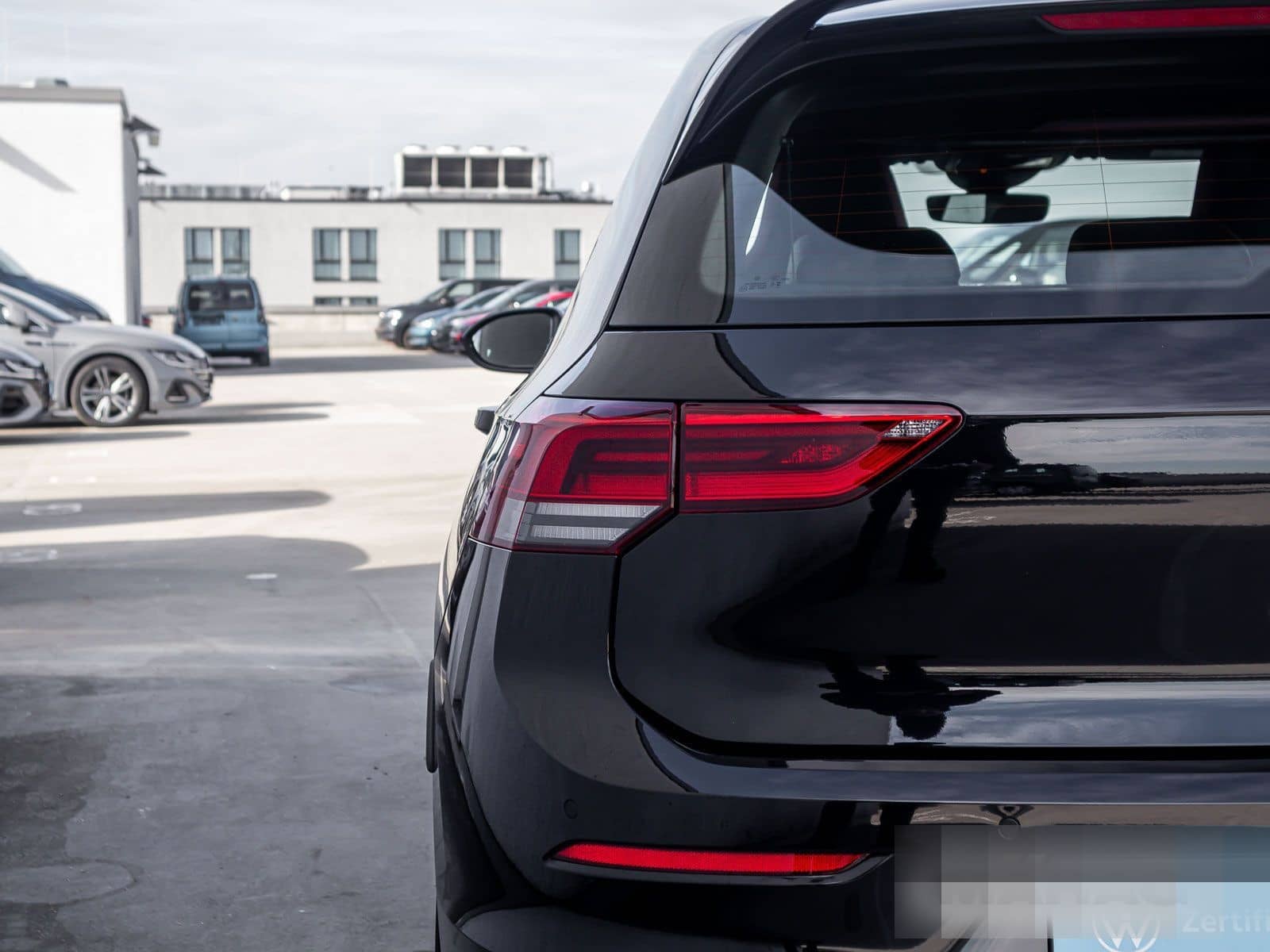 Volkswagen Golf VIII GTI Clubsport 2.0 TSI LED+ Navi ParkPi foto 11