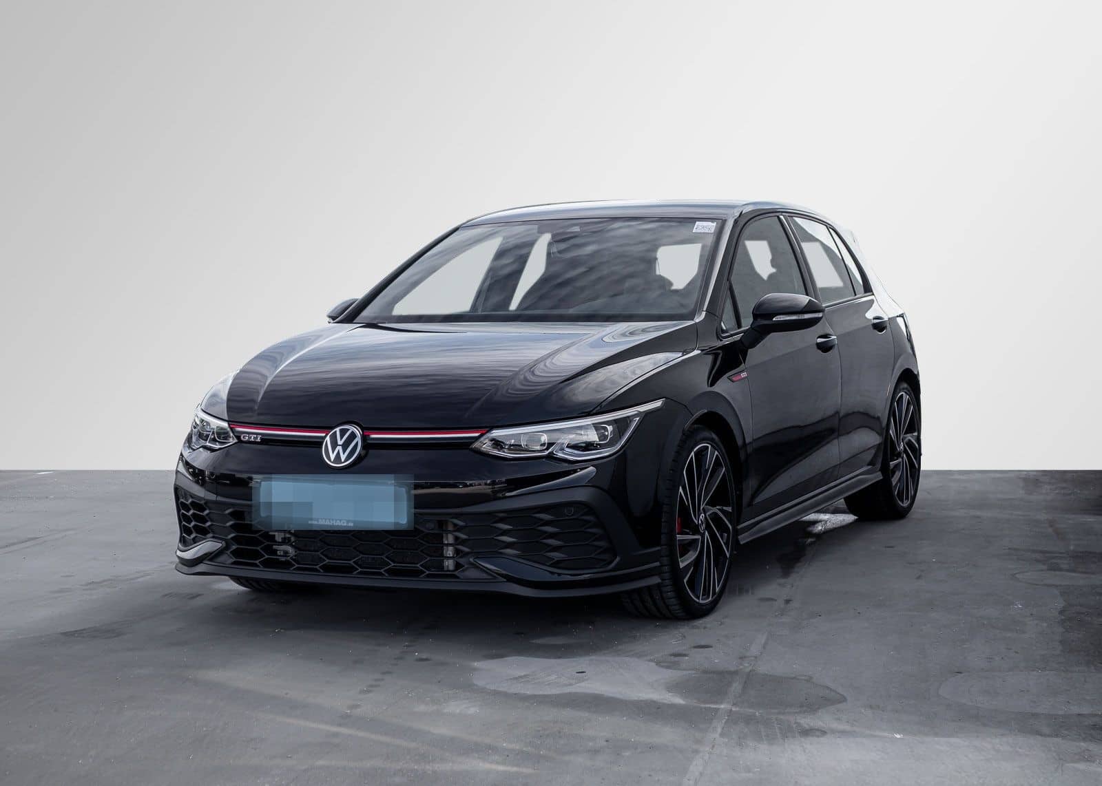 Volkswagen Golf VIII GTI Clubsport 2.0 TSI LED+ Navi ParkPi foto 3