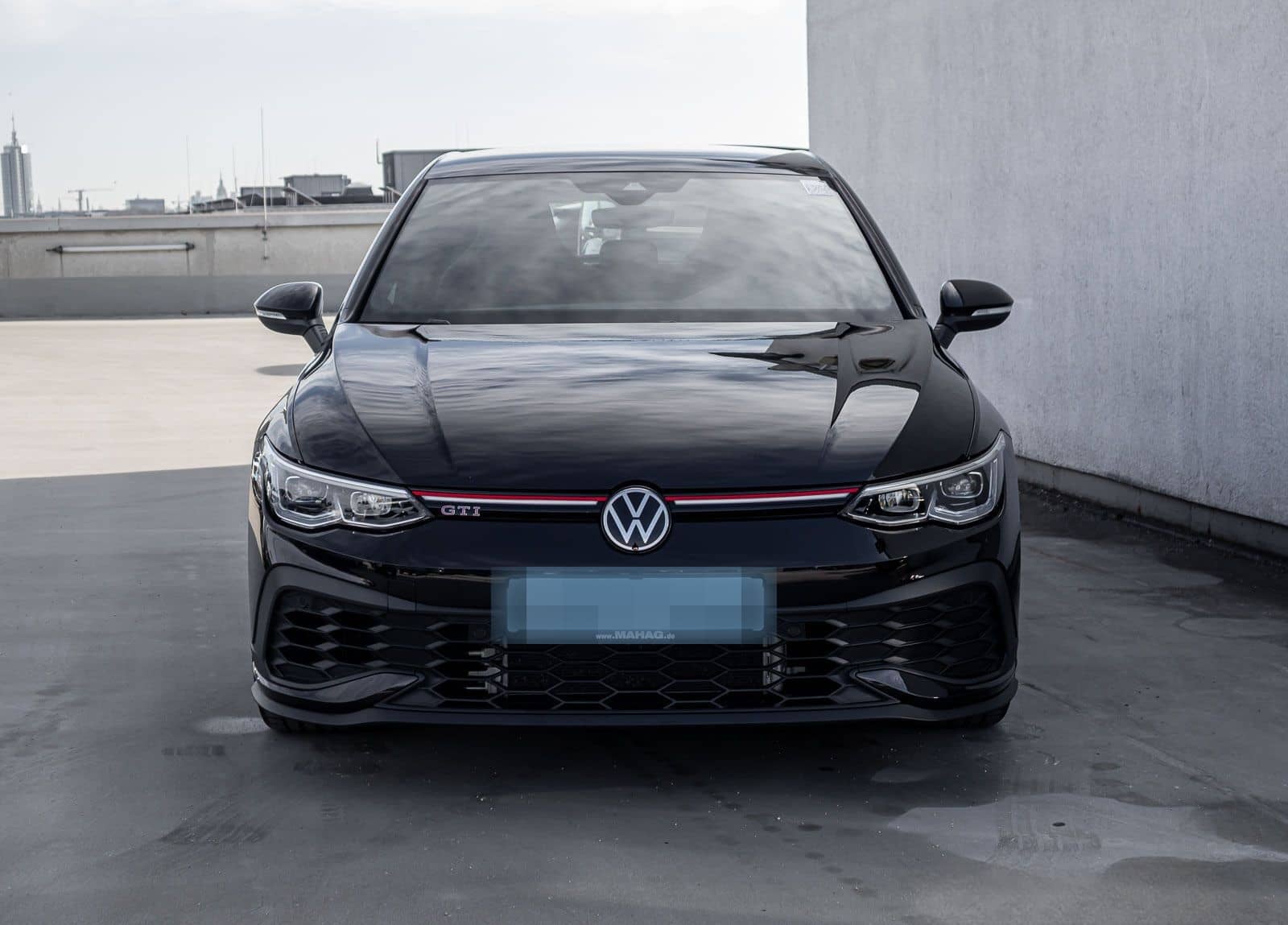Volkswagen Golf VIII GTI Clubsport 2.0 TSI LED+ Navi ParkPi foto 5