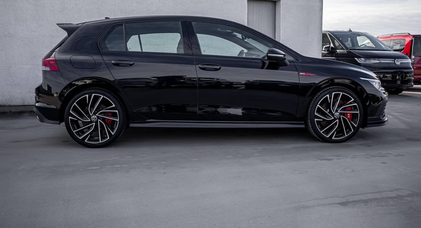 Volkswagen Golf VIII GTI Clubsport 2.0 TSI LED+ Navi ParkPi foto 6