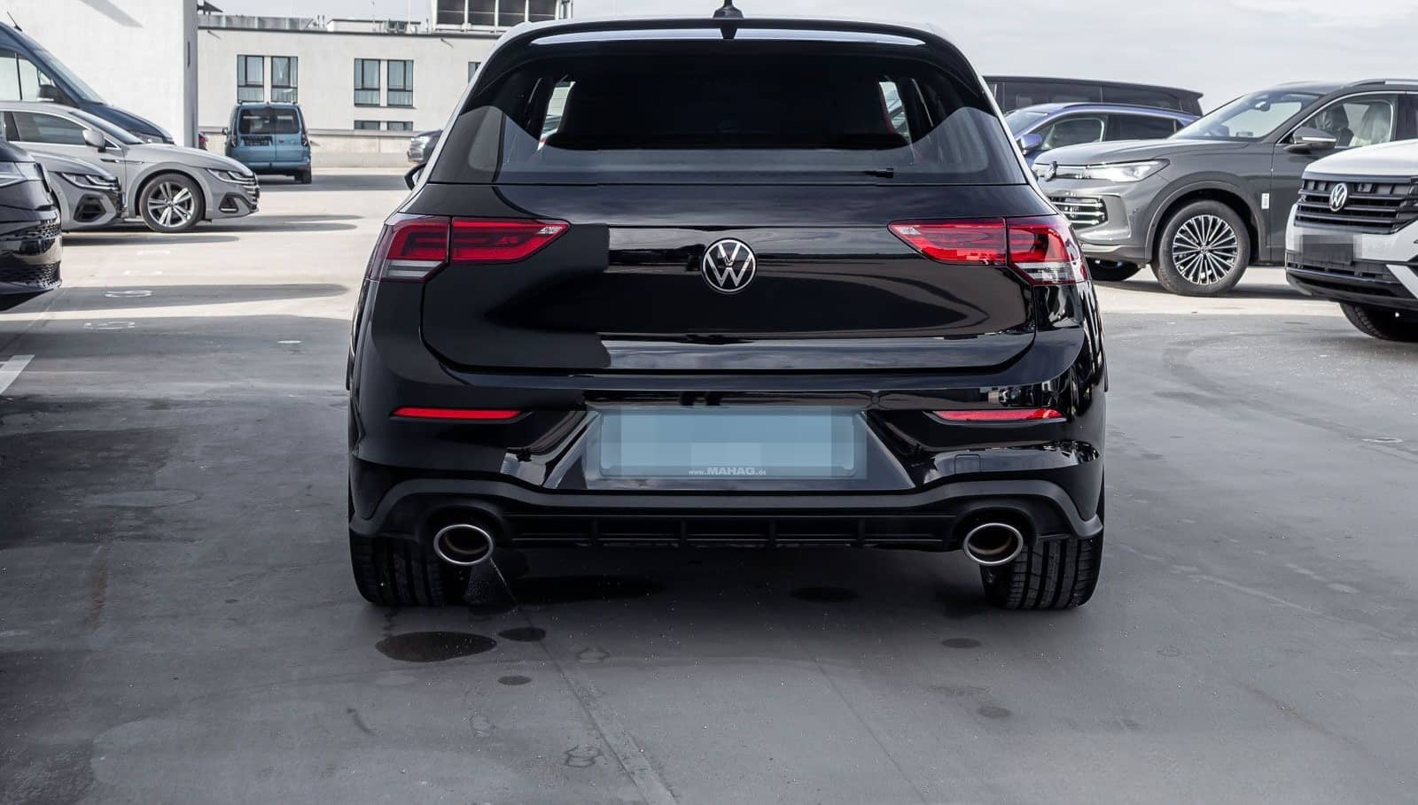 Volkswagen Golf VIII GTI Clubsport 2.0 TSI LED+ Navi ParkPi foto 8