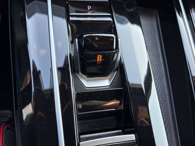 Volkswagen Golf VIII 2.0 TSI DSG GTI Clubsport Navi Pano Ka foto 15