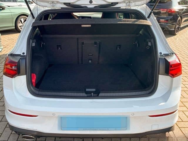 Volkswagen Golf VIII 2.0 TSI DSG GTI Clubsport Navi Pano Ka foto 22