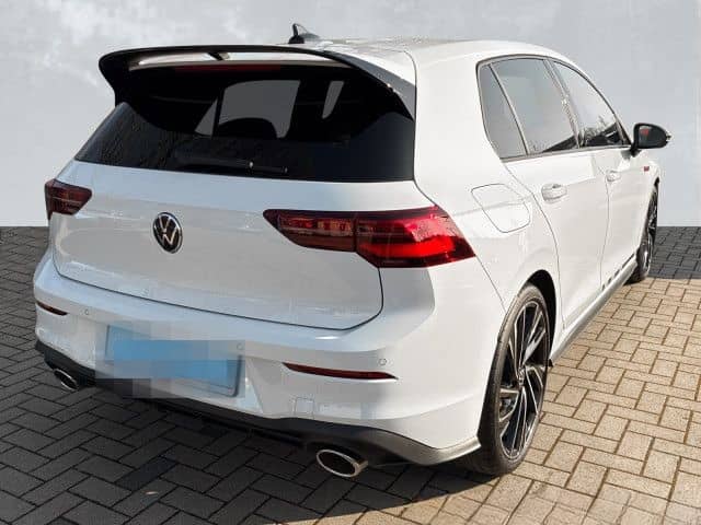 Volkswagen Golf VIII 2.0 TSI DSG GTI Clubsport Navi Pano Ka foto 5