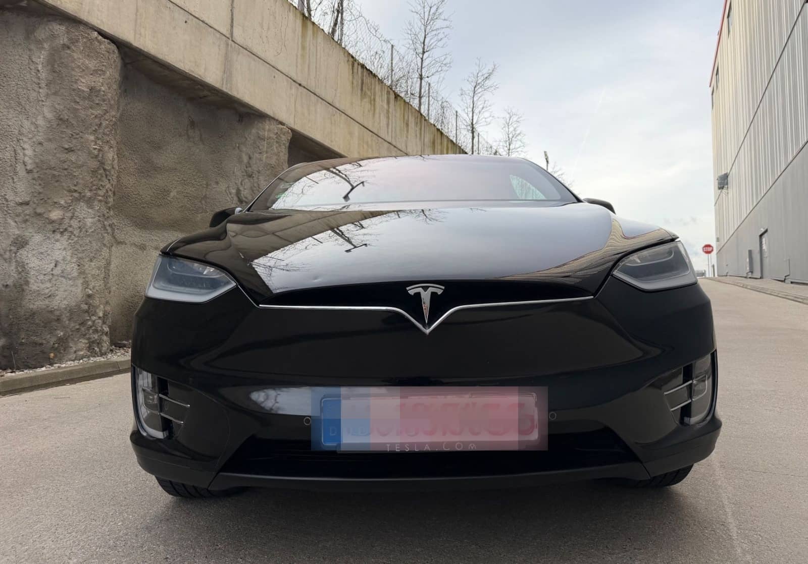 Tesla Model X Dual Motor Kamera 360 Leder Navi LED AHK foto 23